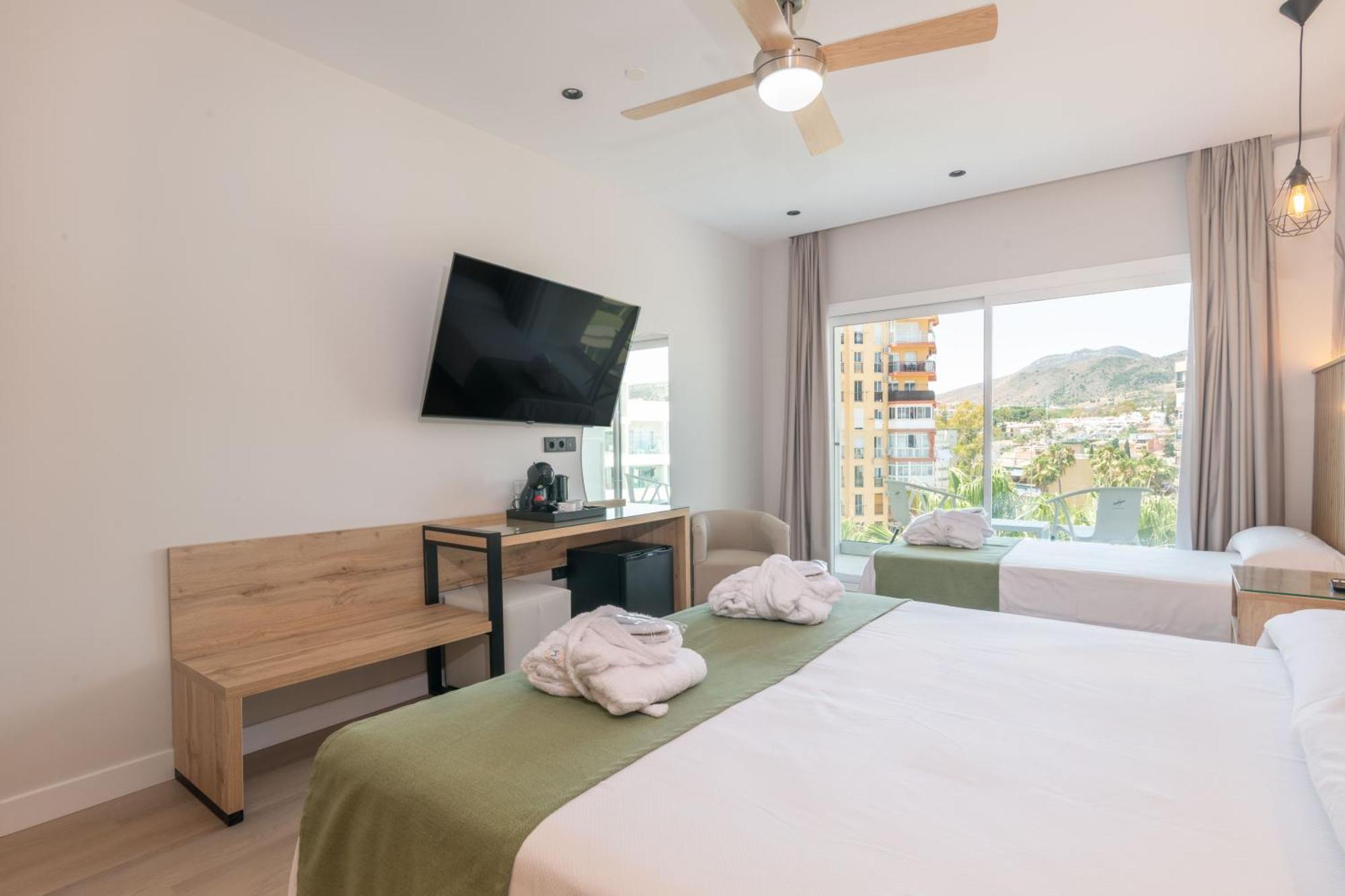 Superior King Room