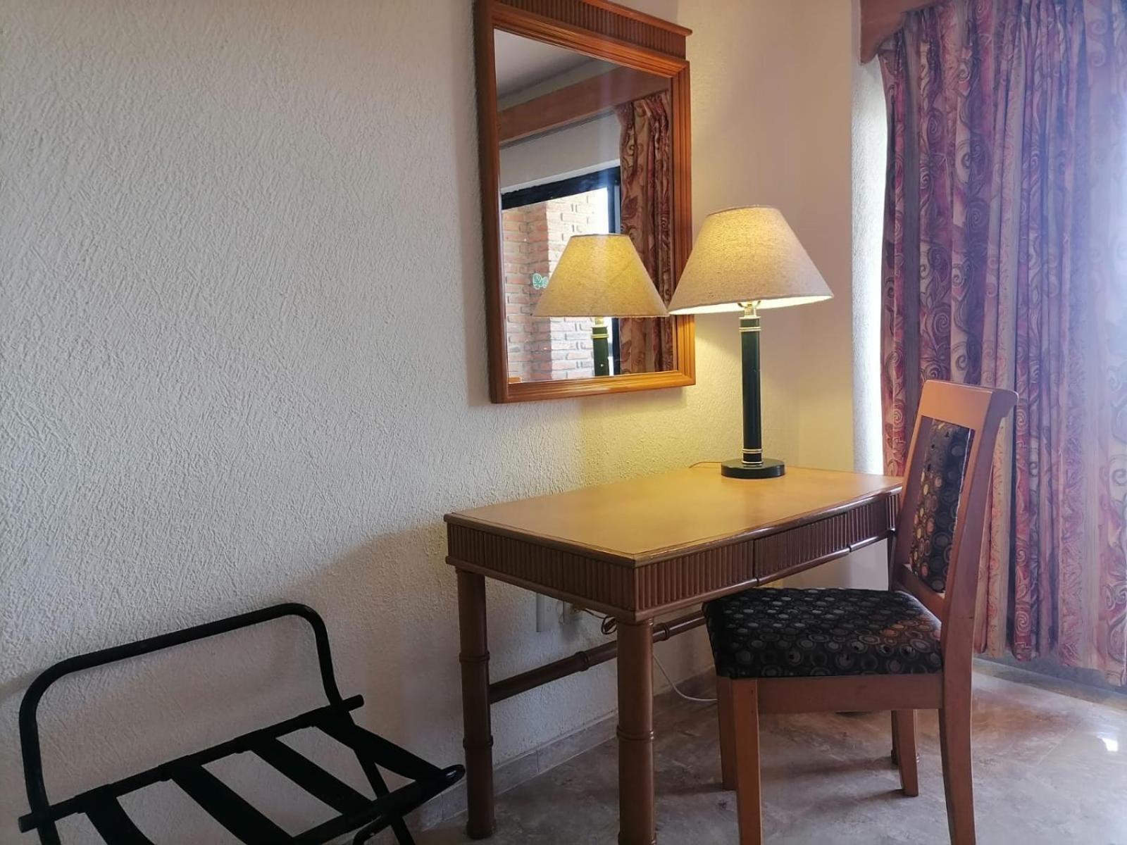 Double Room Mountain View