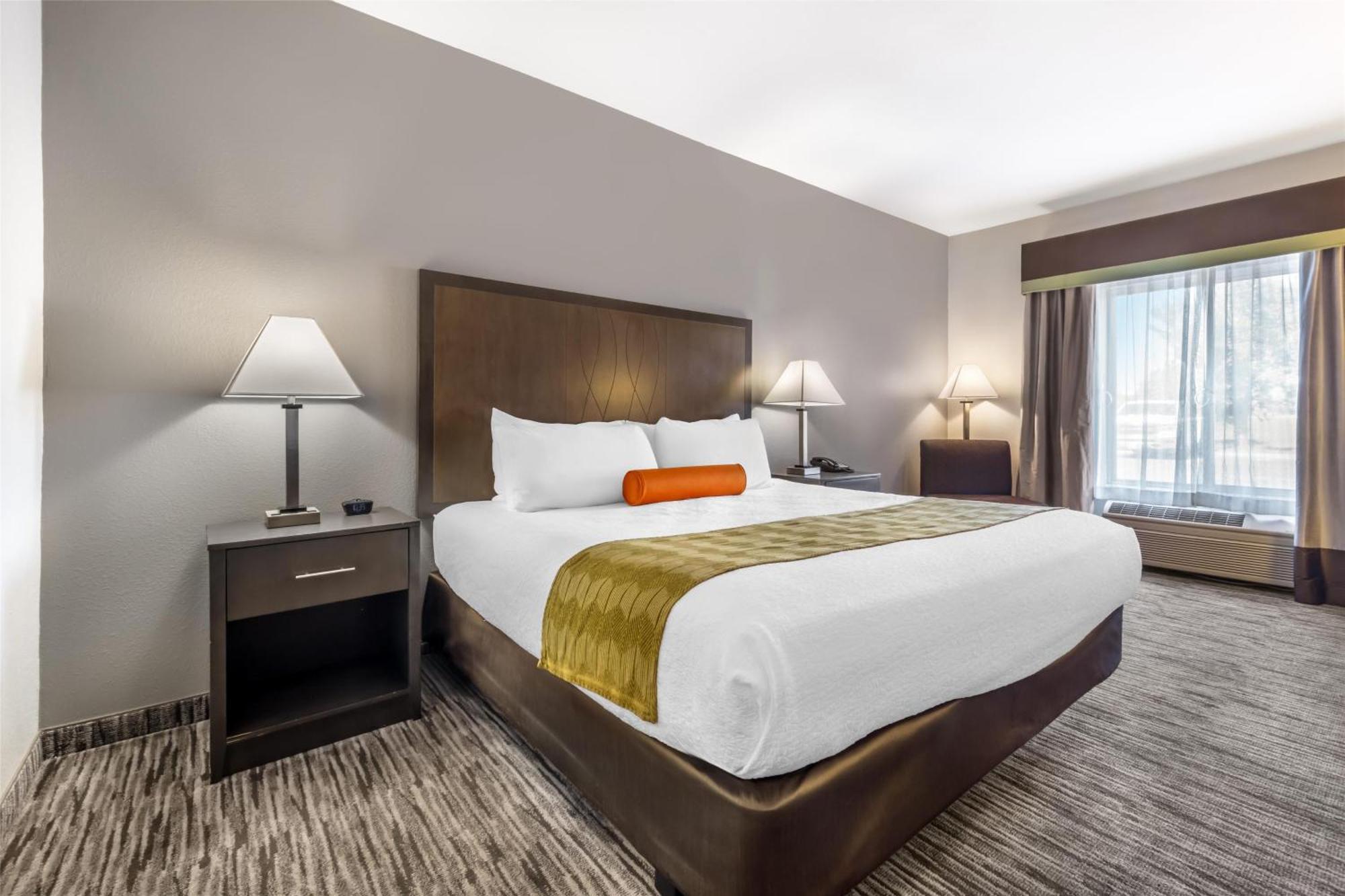 Standard King Room