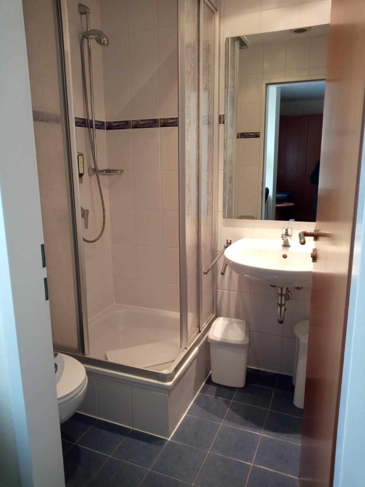 Budget Single Room
