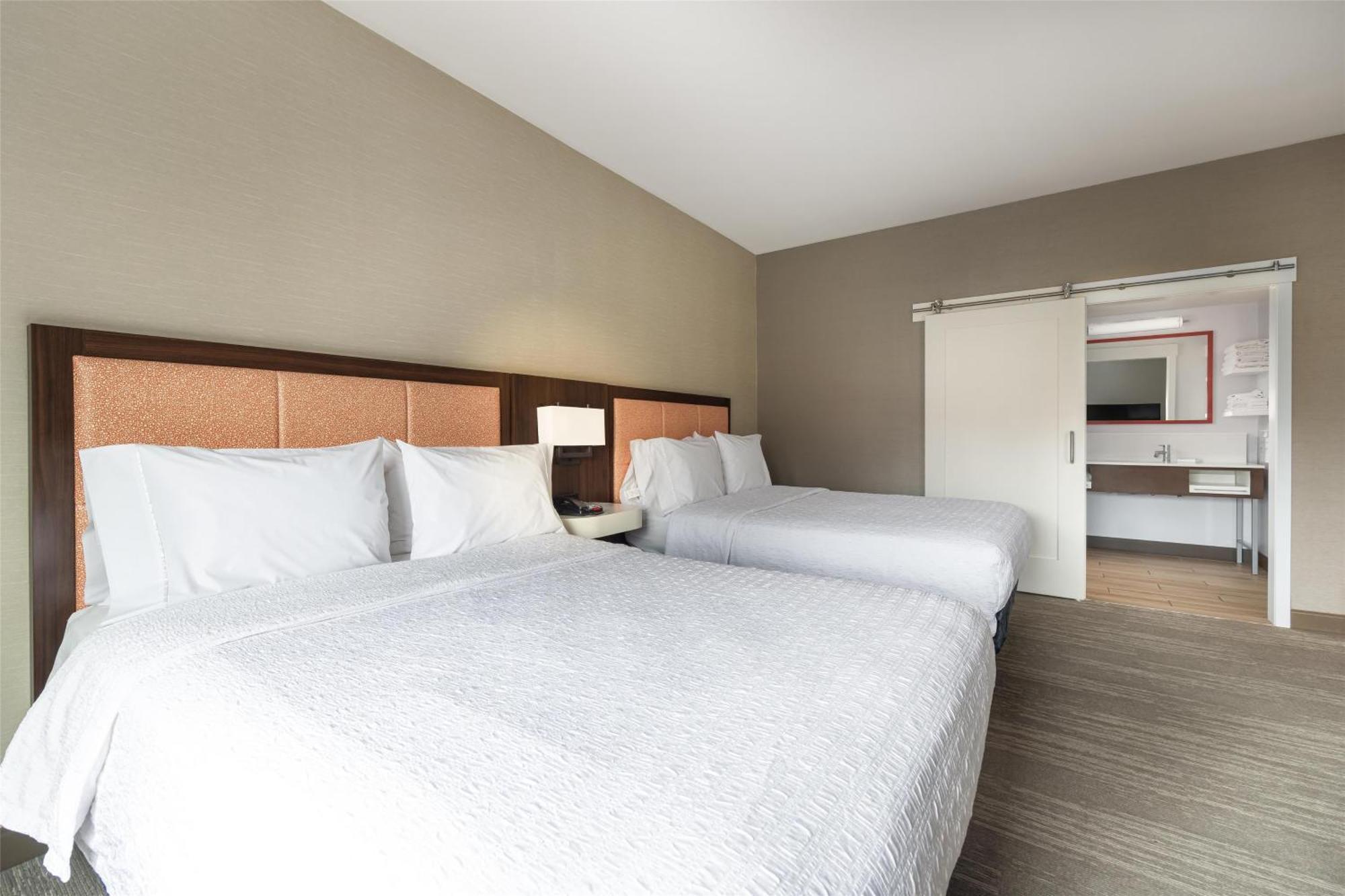 Queen Studio Suite Two Queen Beds Non-Smoking