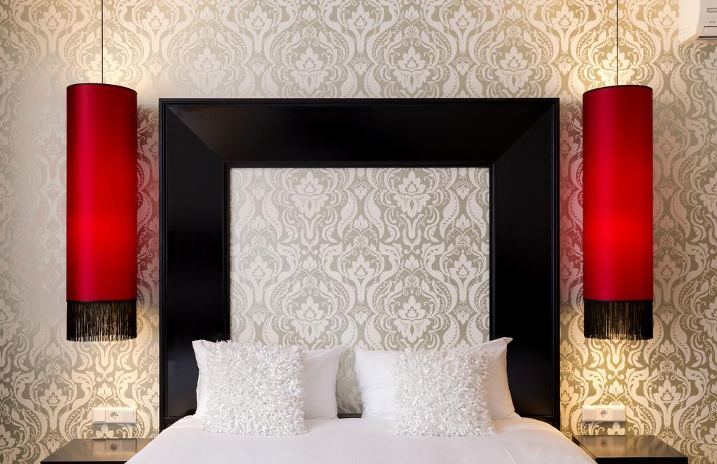 Kamer met Kingsize Bed