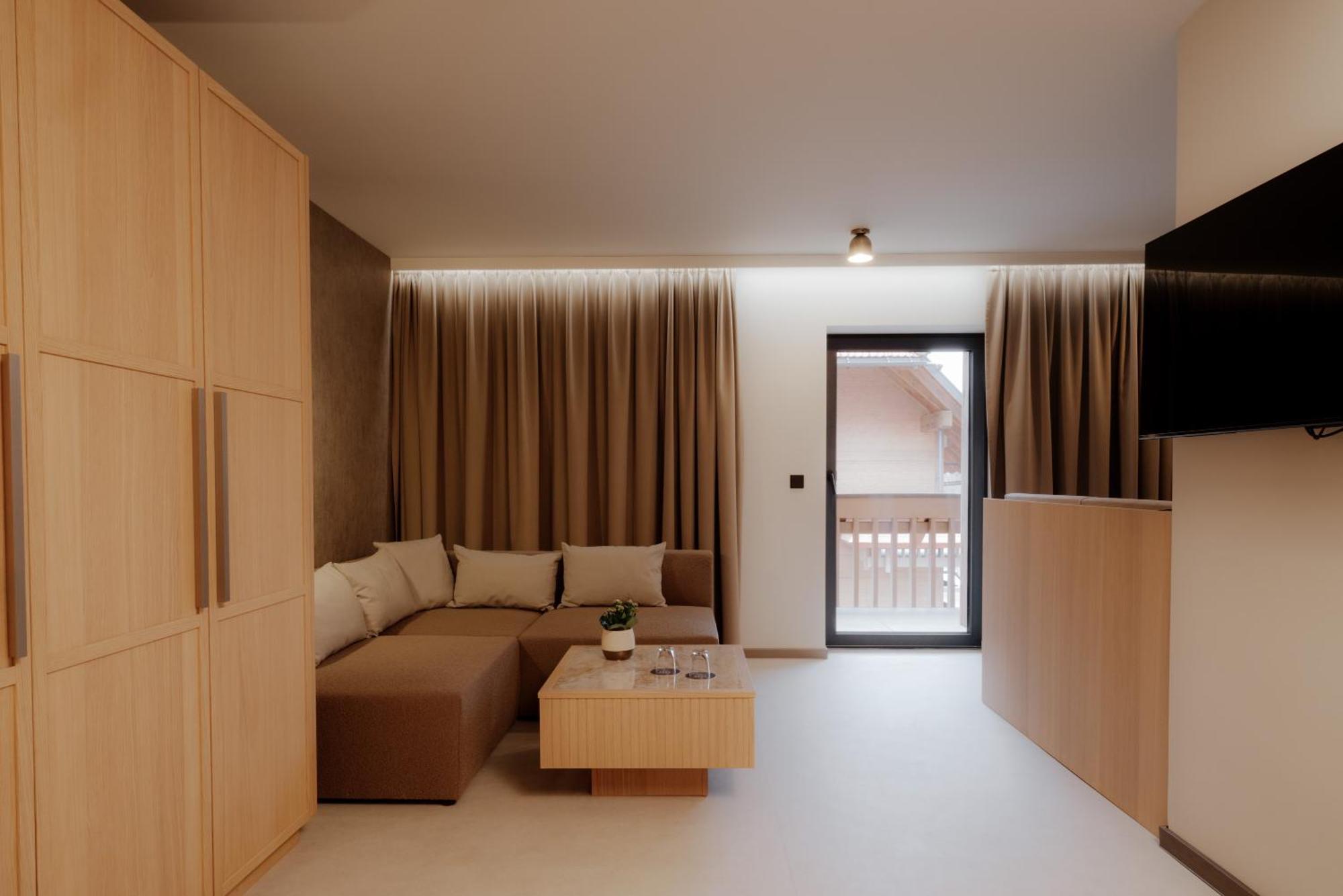 Junior Suite