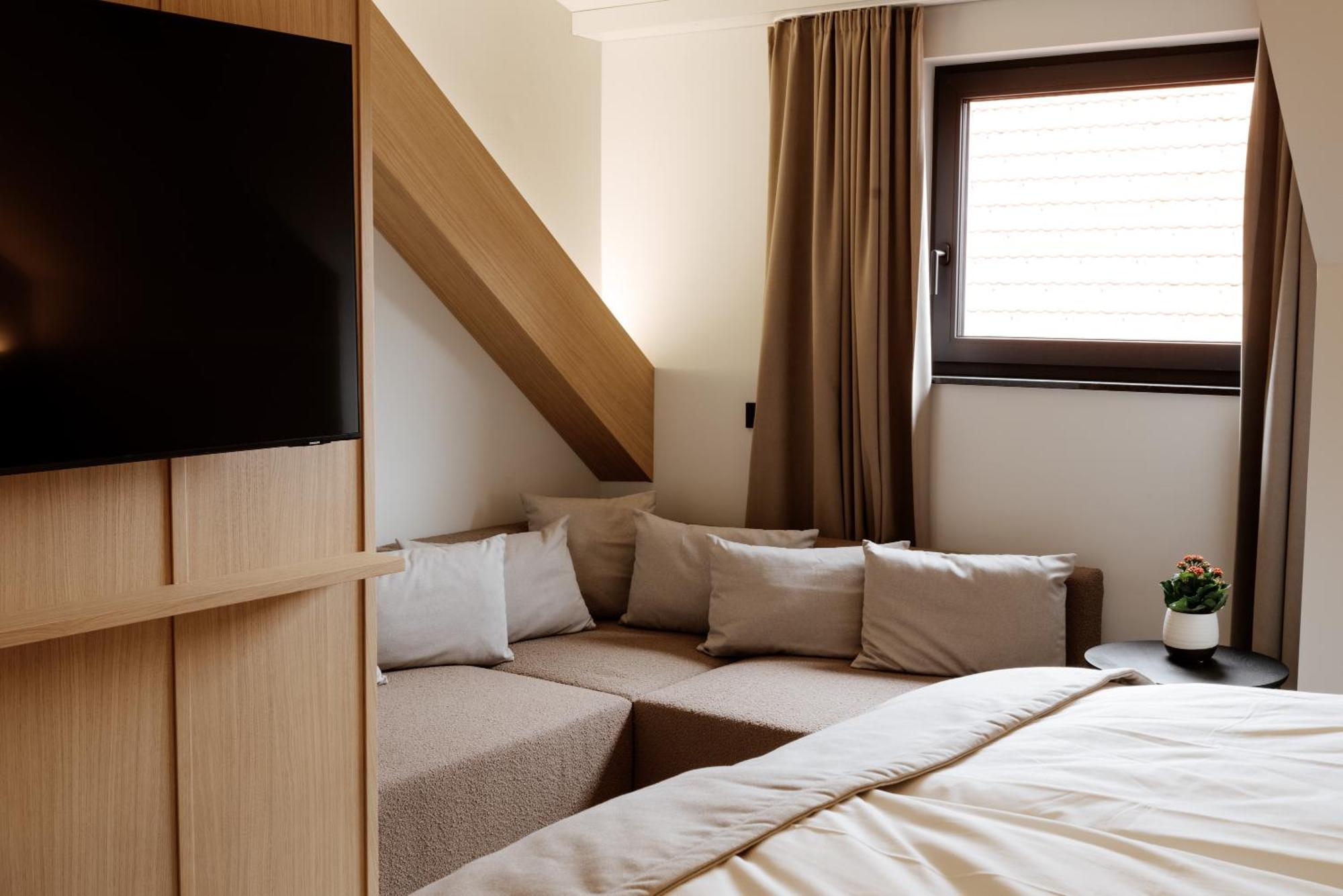 Double Room Lake View