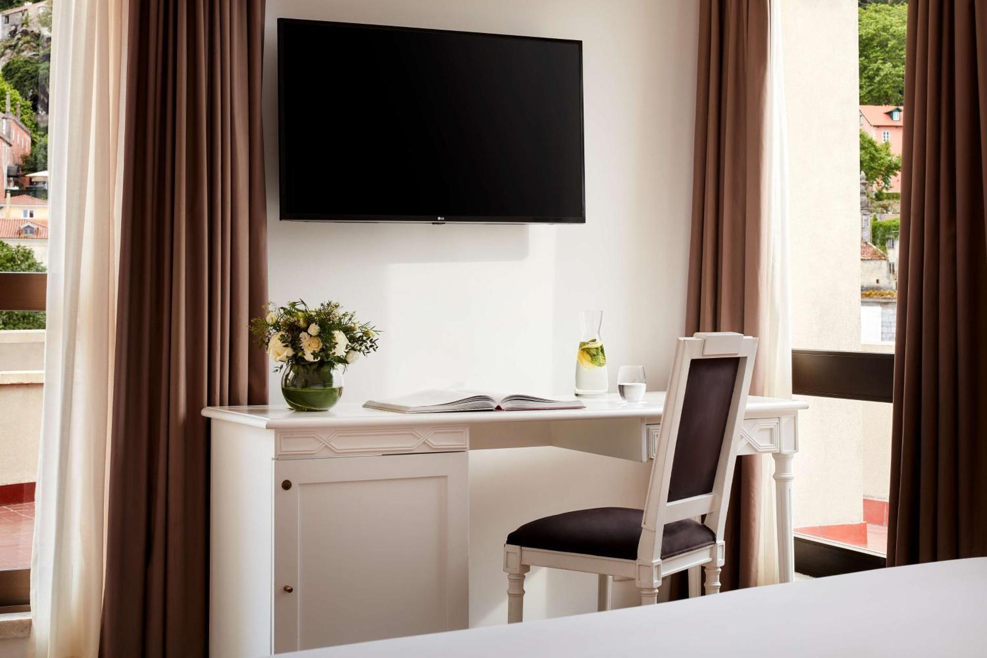 Superior Double or Twin Room Valley View
