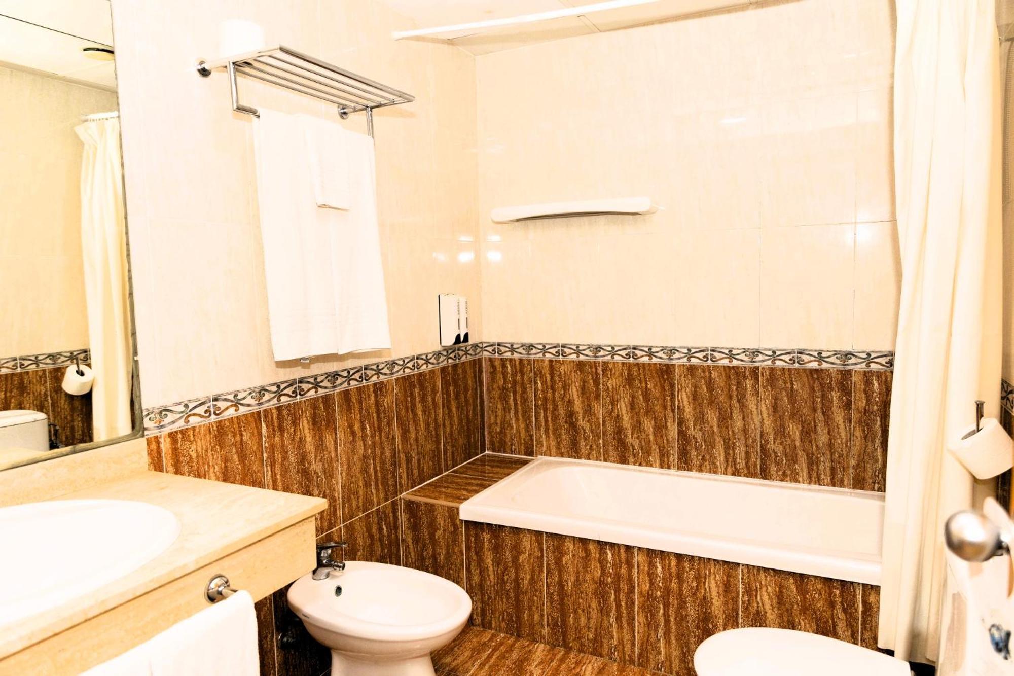 Standard Single Room