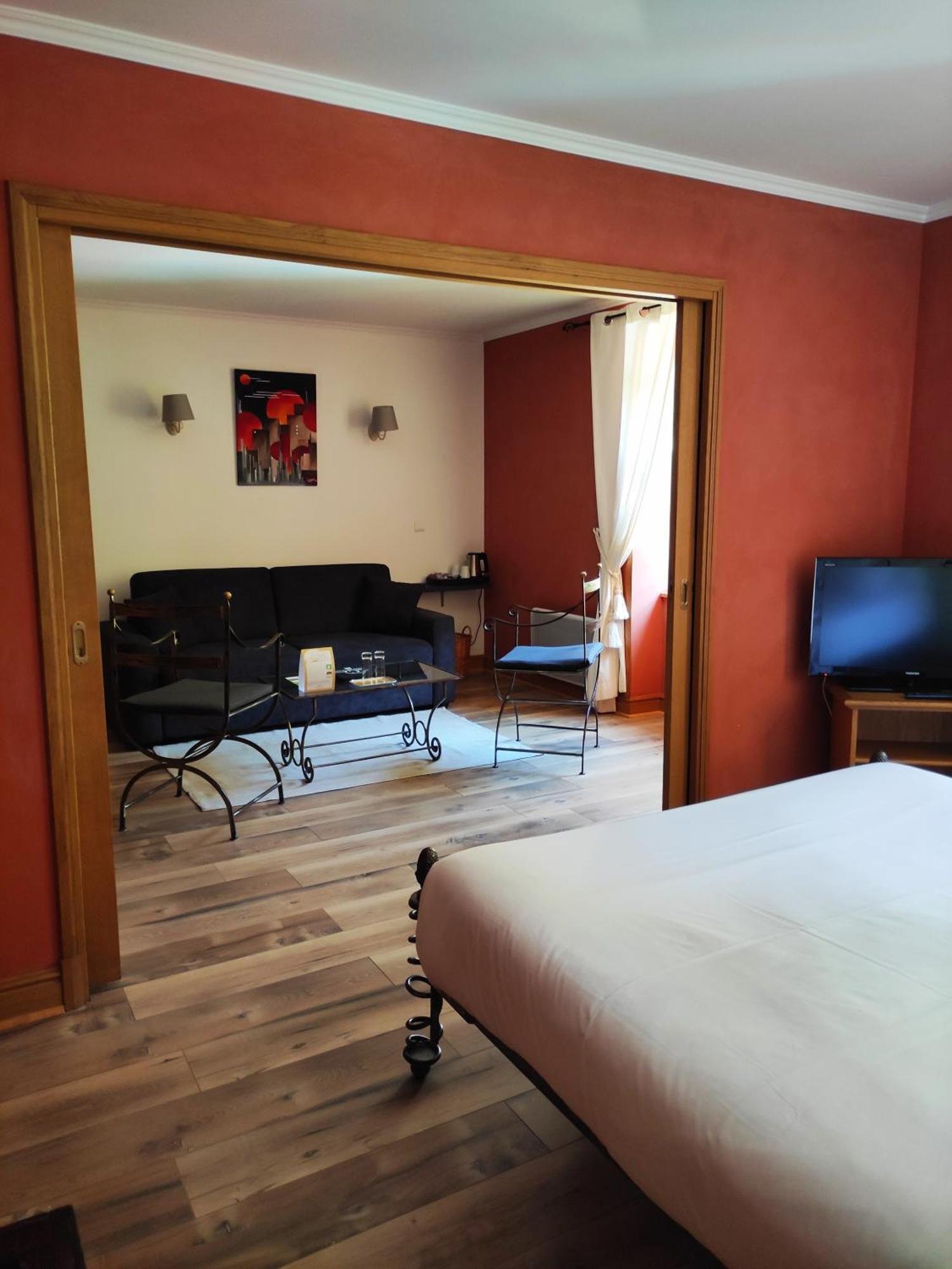 Contemporary Suite Martine's House Castle Annexe