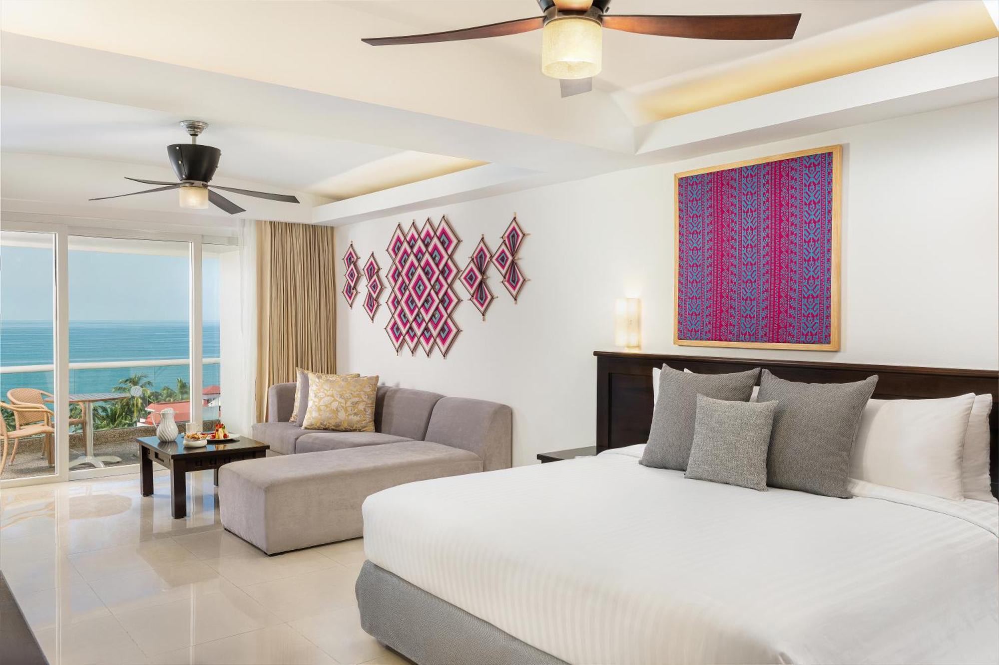 Junior Suite, Ocean View, 1 King