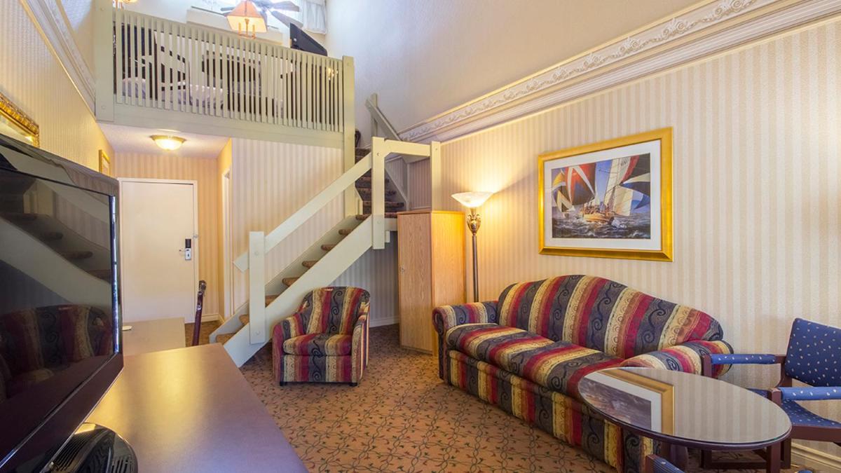 Suite Balcony