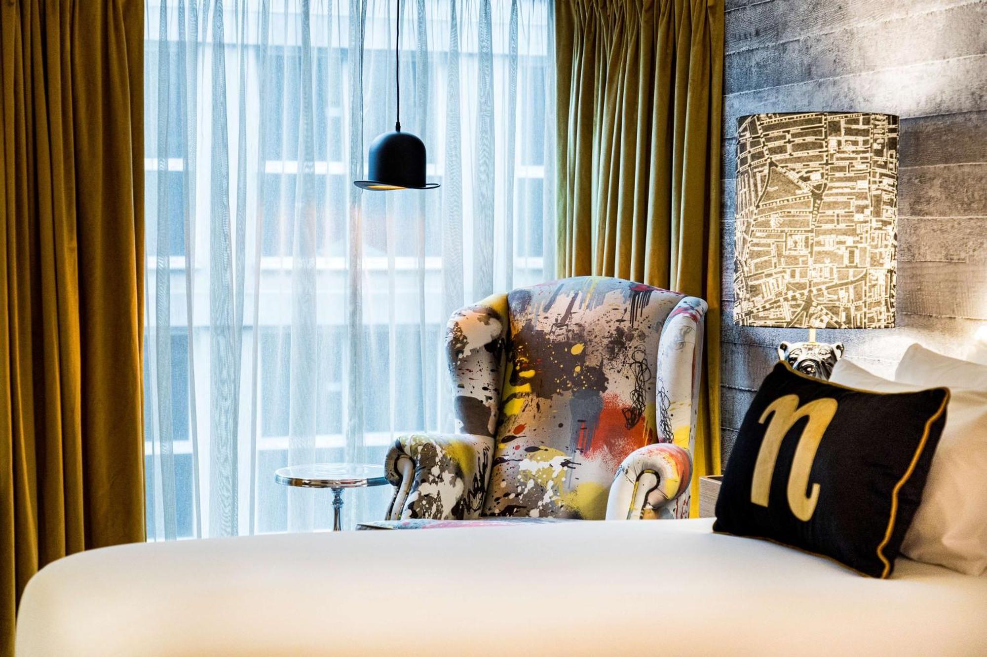 nhow Deluxe Superior Room