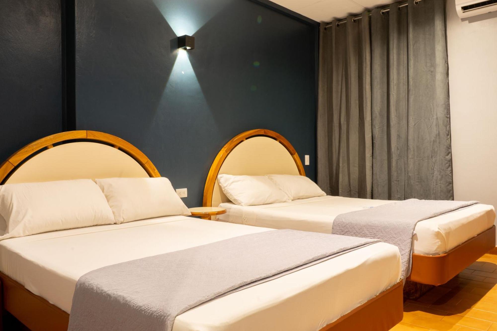 Classic Quadruple Room