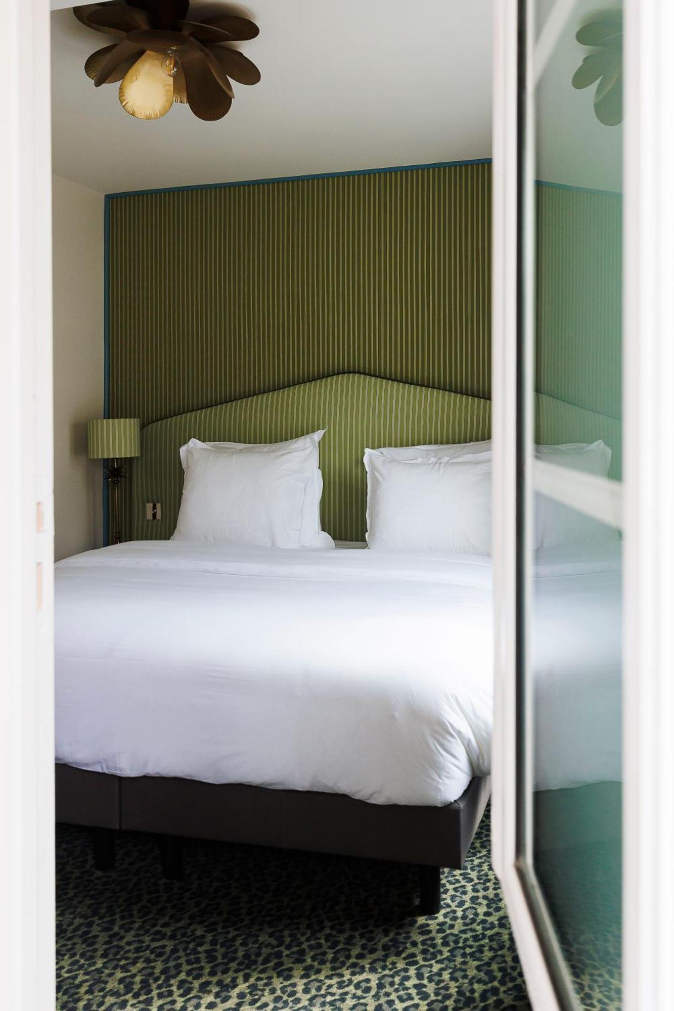 Superior Double Room,1678624981:JPEG