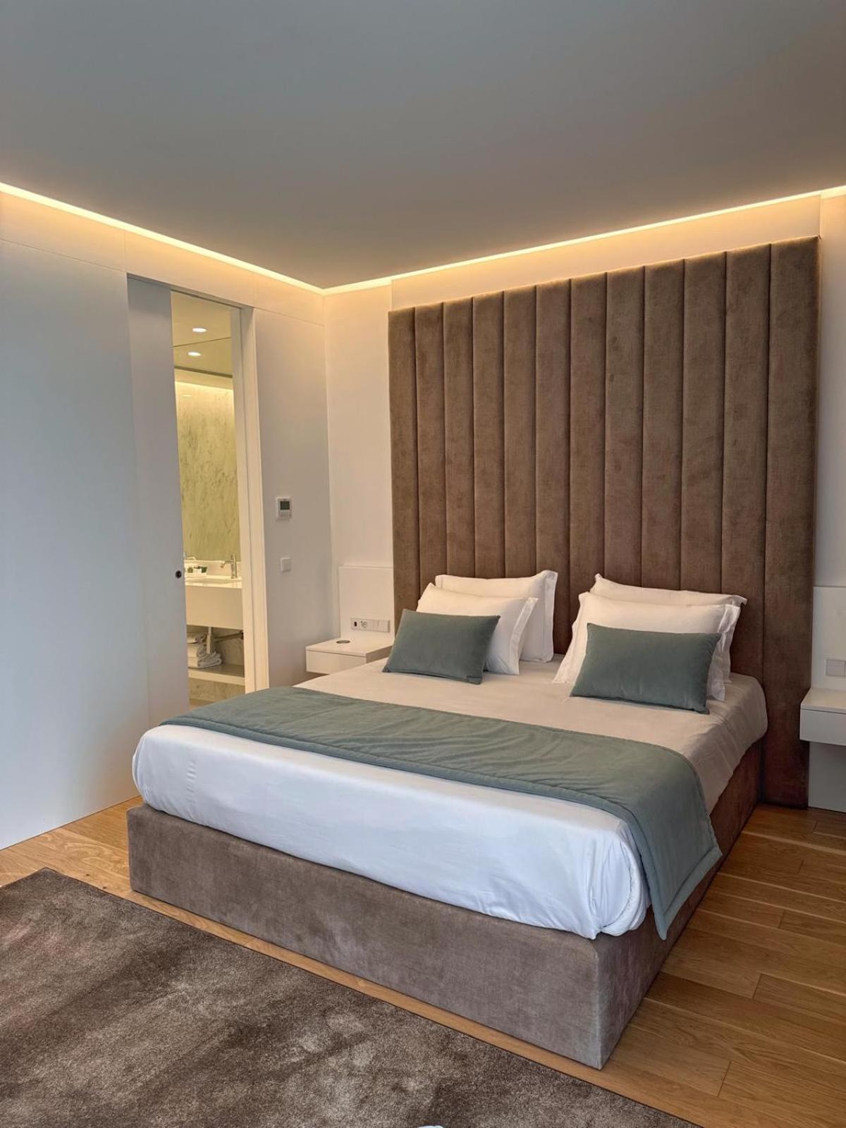 Double Room Mountain View