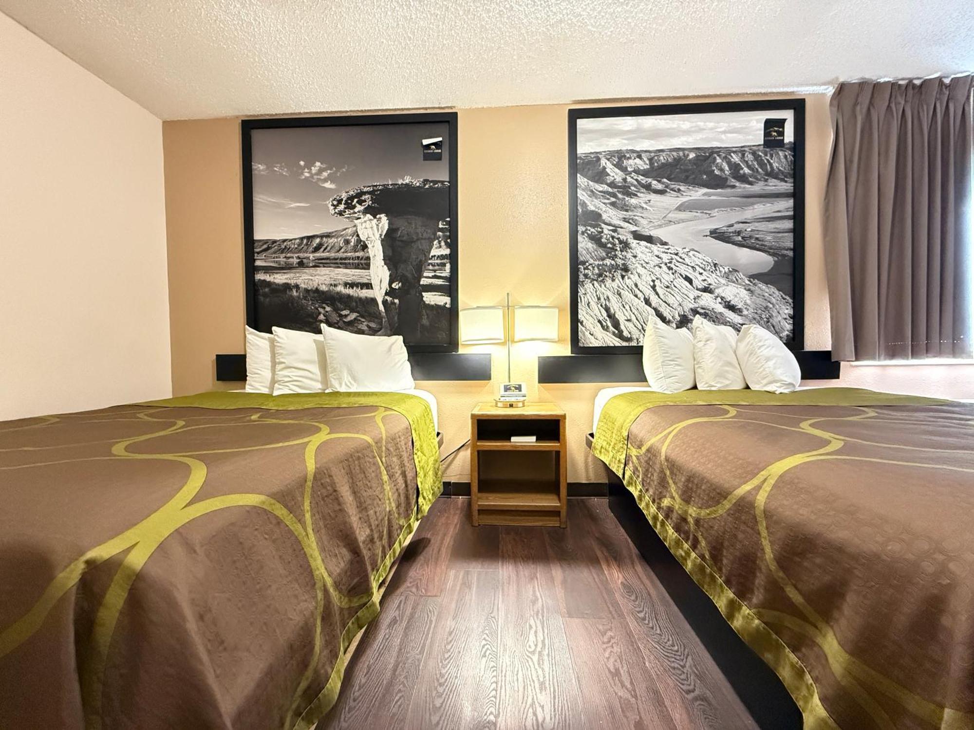 2 Full Beds Non-Smoking