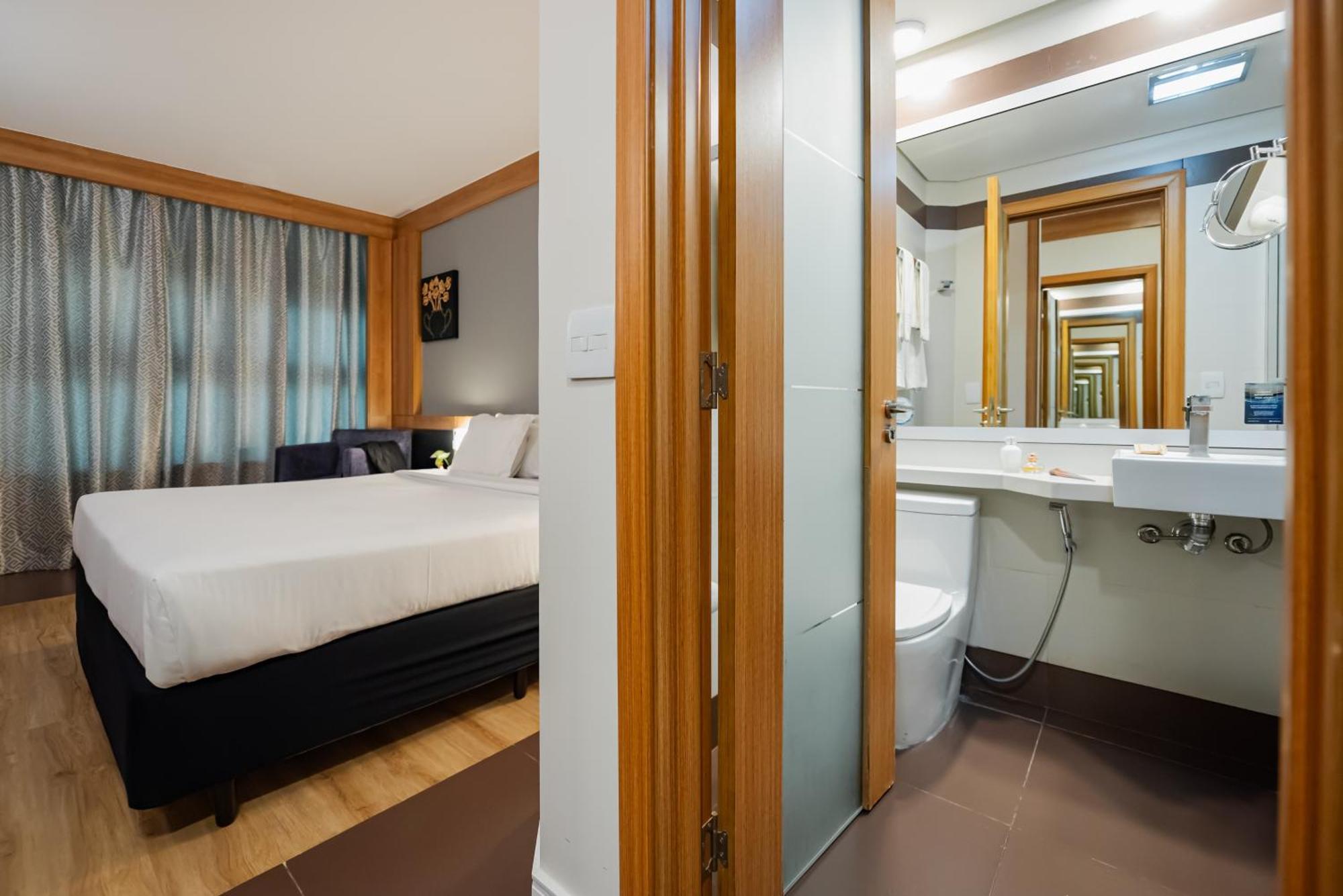 Premium Double 1 King Bed,1678654429:JPEG