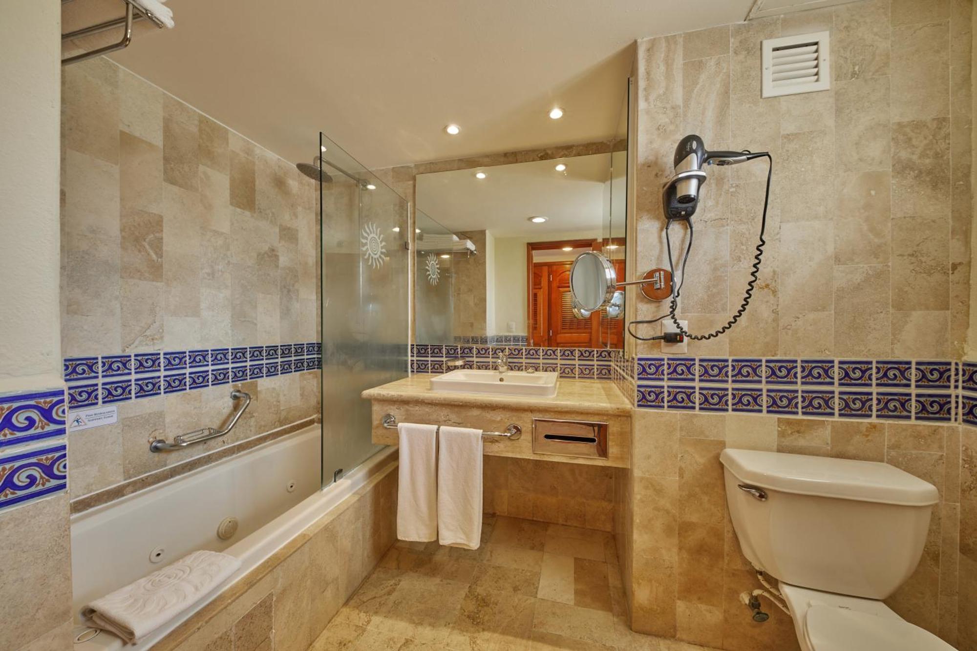 Junior Suite Superior Ocean Front