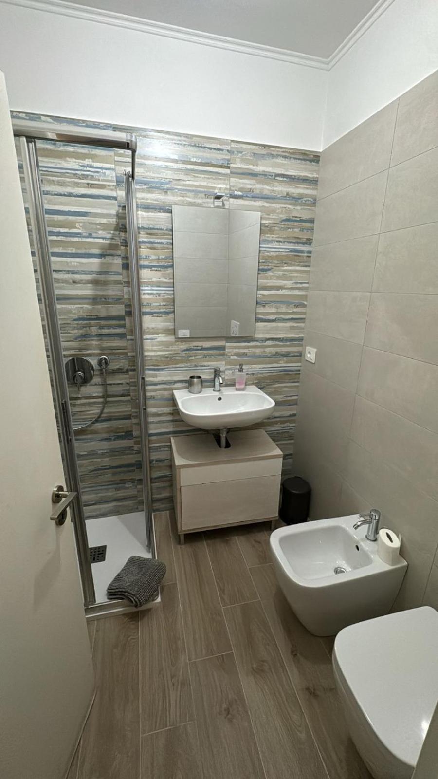 One-Bedroom Apartment,1678677592:JPEG