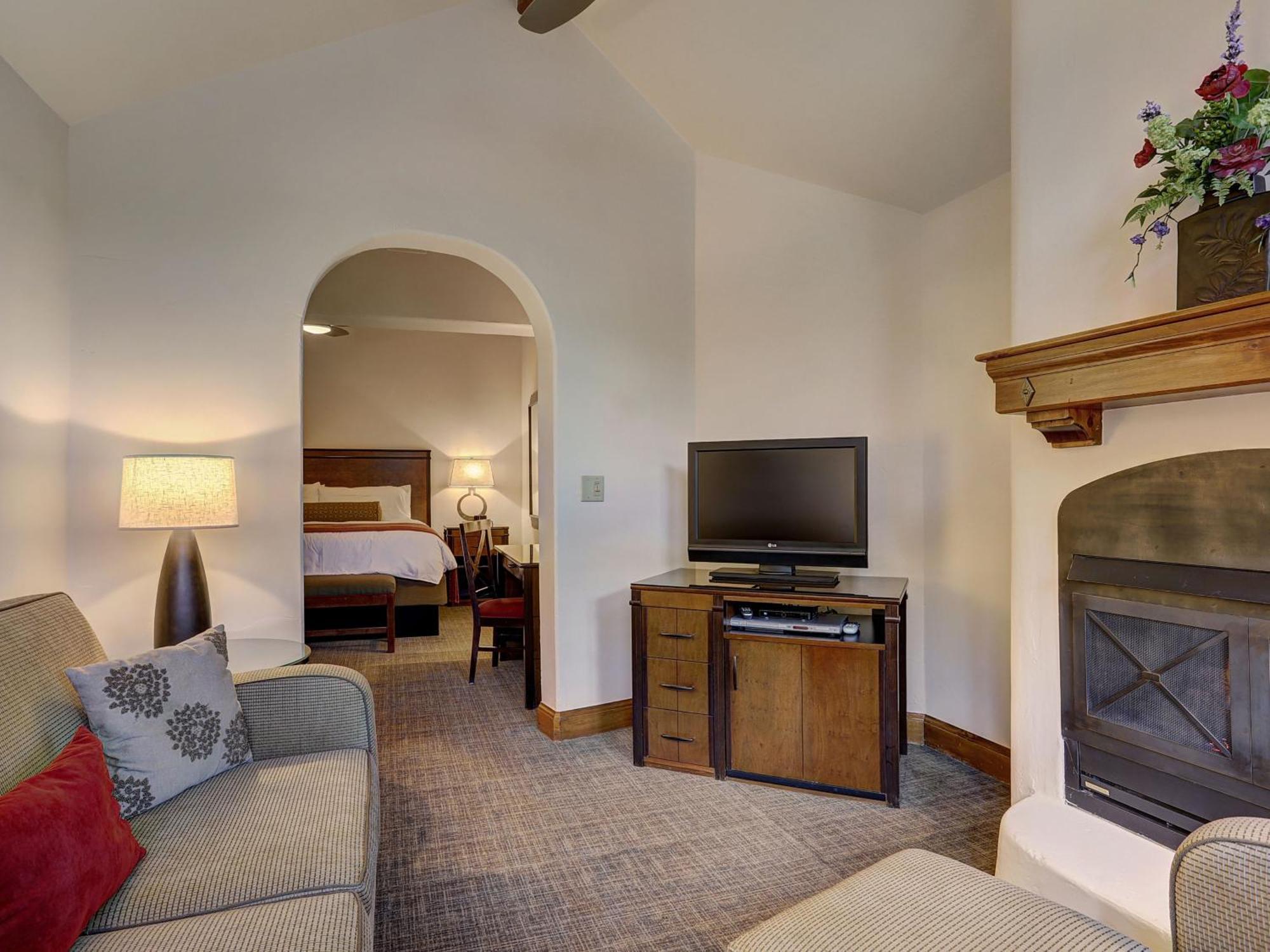King Junior Suite