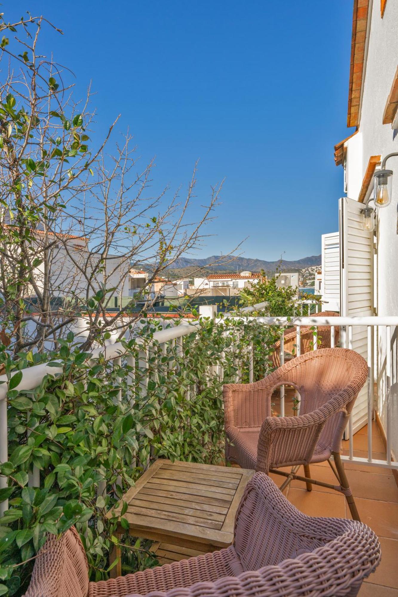 Double or Twin Room Balcony