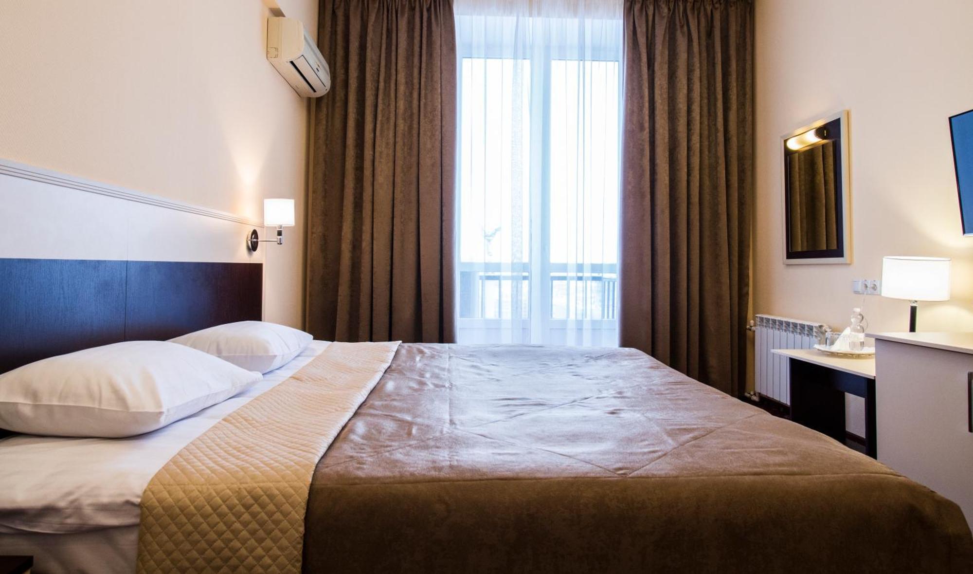 Double or Twin Room City View