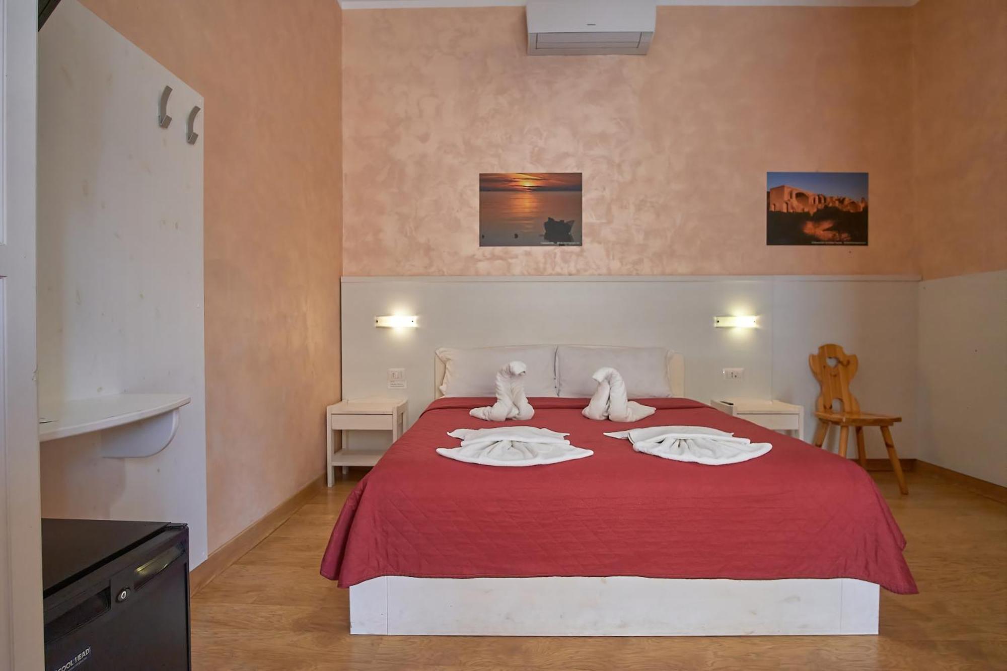 Comfort Triple Room