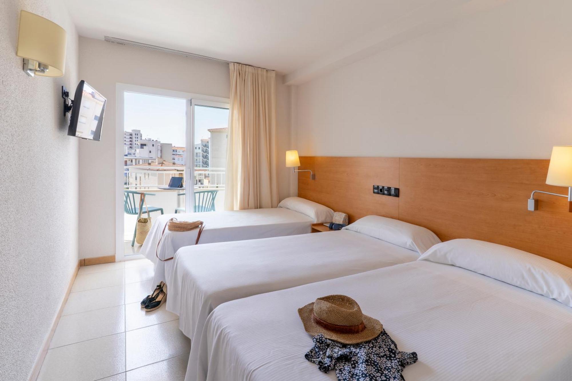 Double or Twin Room Extra Bed