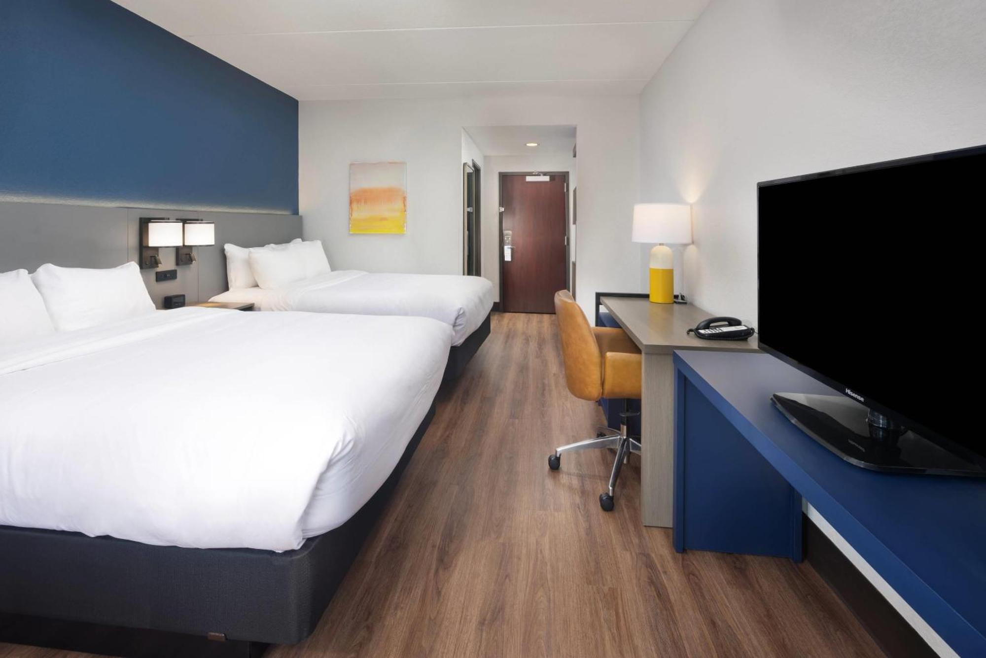 One Room Suite Two Queen Beds Non Smoking