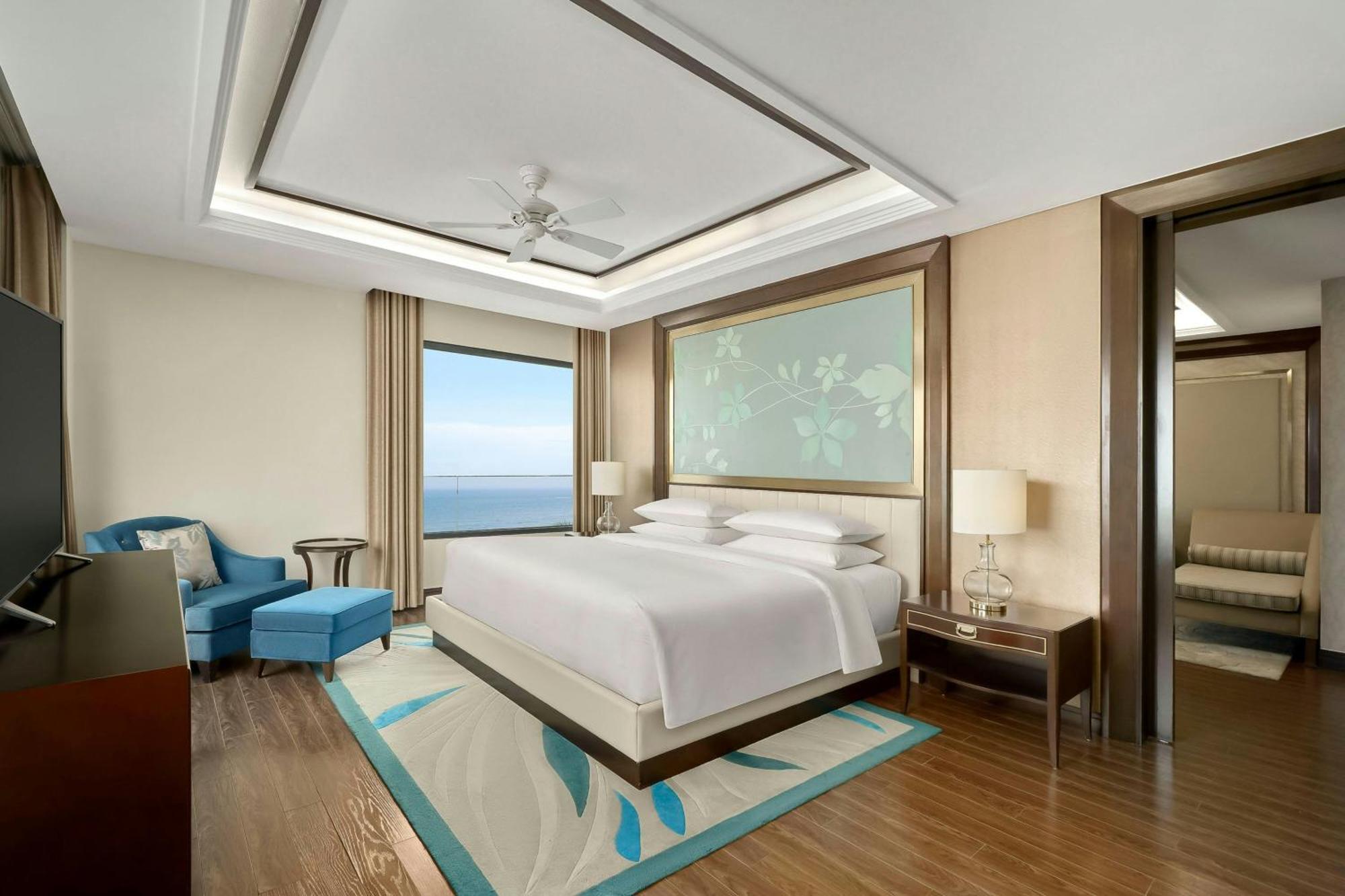 Junior King Suite Ocean View Balcony