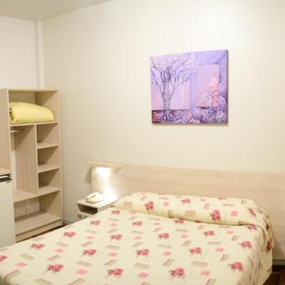 Quarto Duplo
