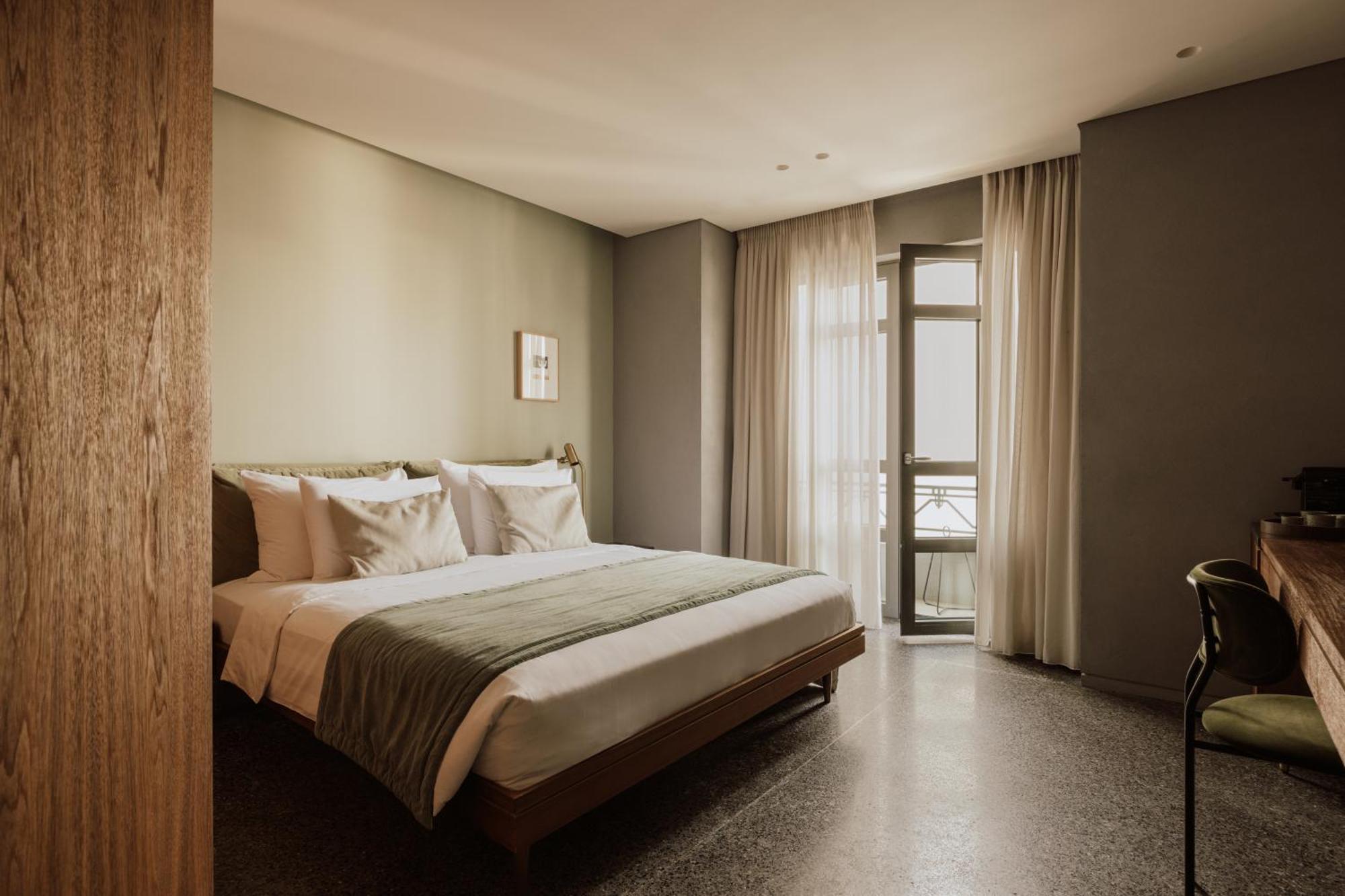 Classic Double Room