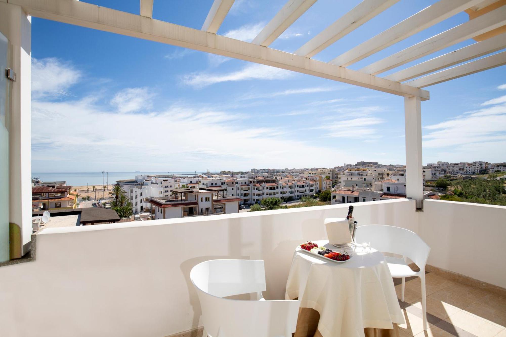 Deluxe Double Room Balcony