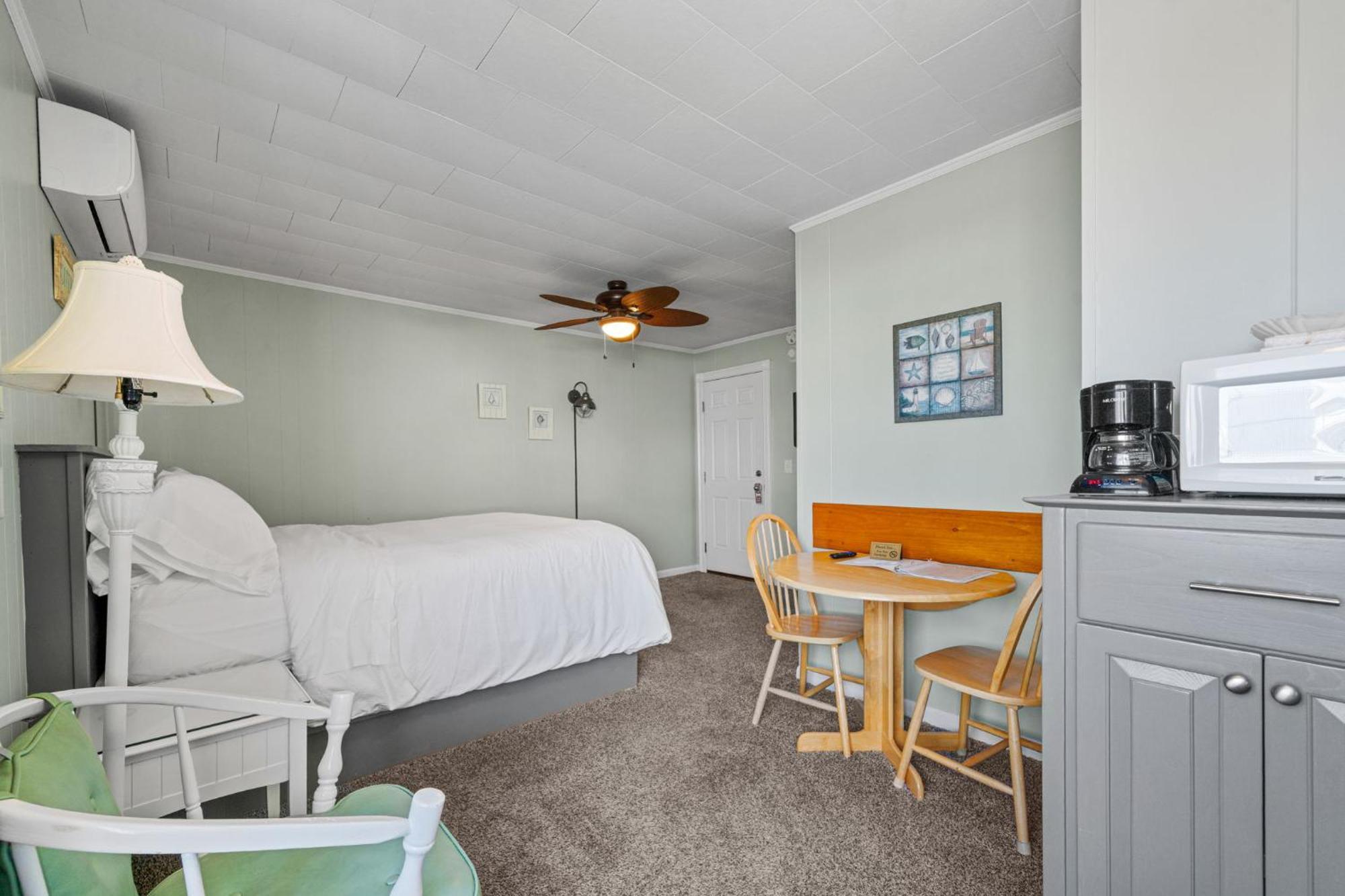 Queen Room Sea View
