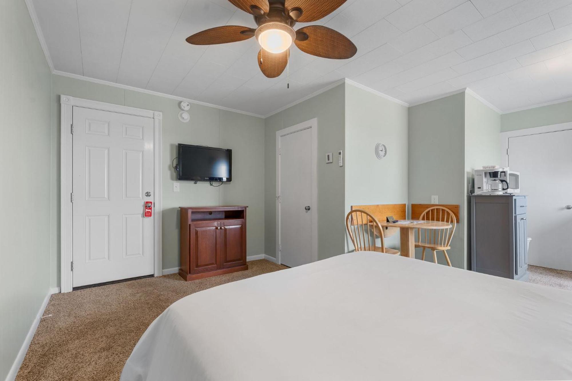 Queen Room Sea View