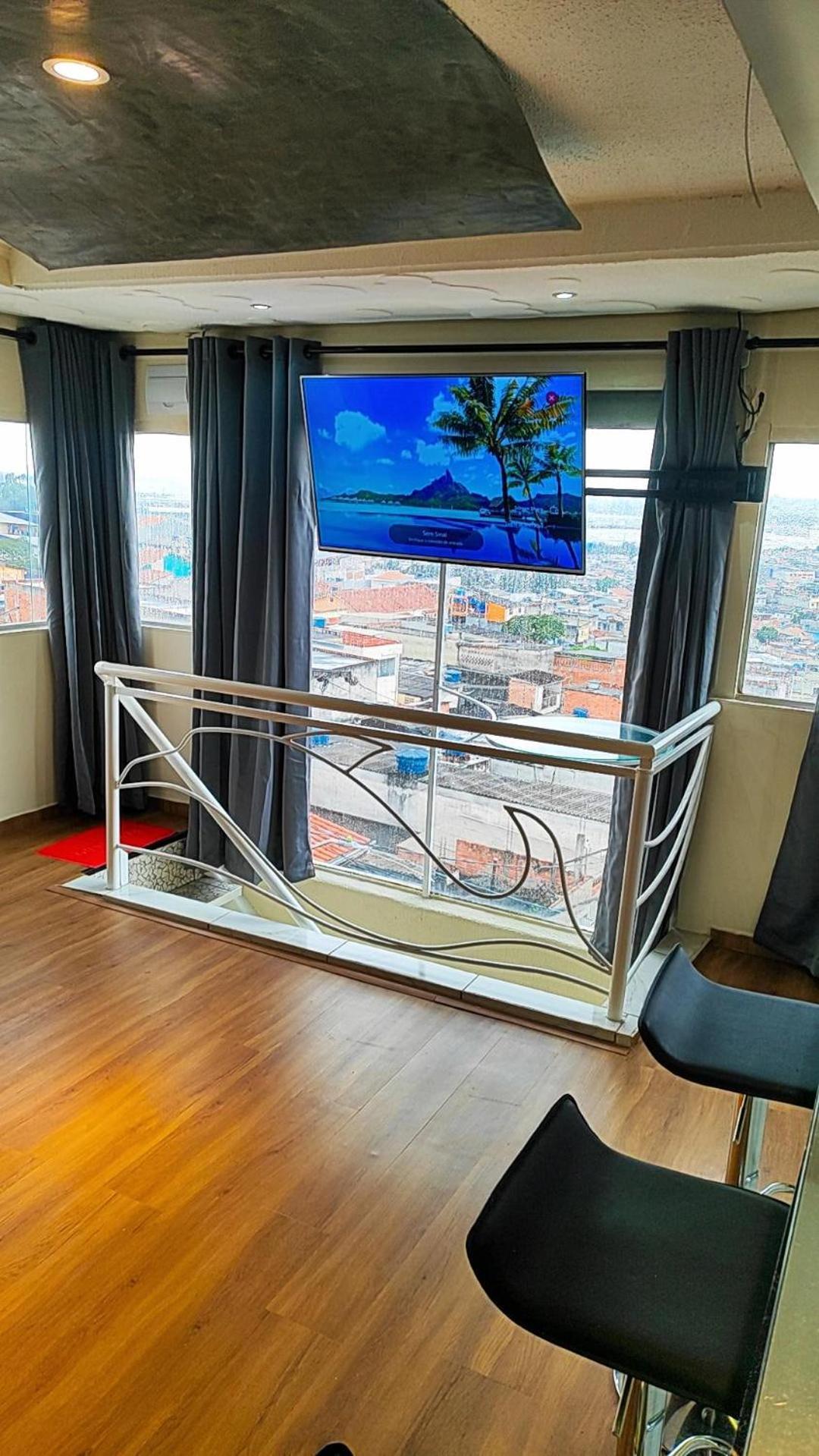Suite City View