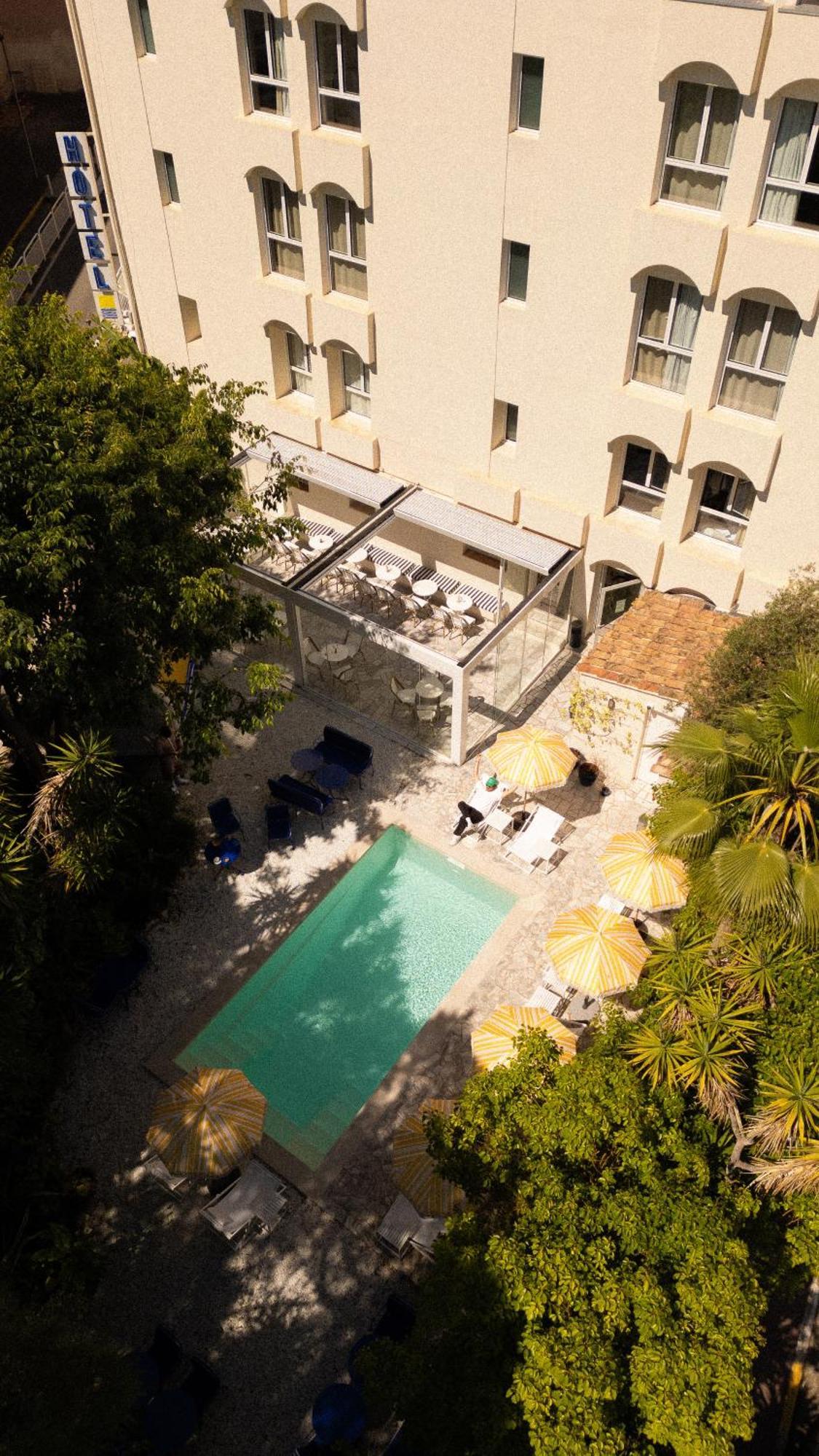Standard Double or Twin Room Garden View