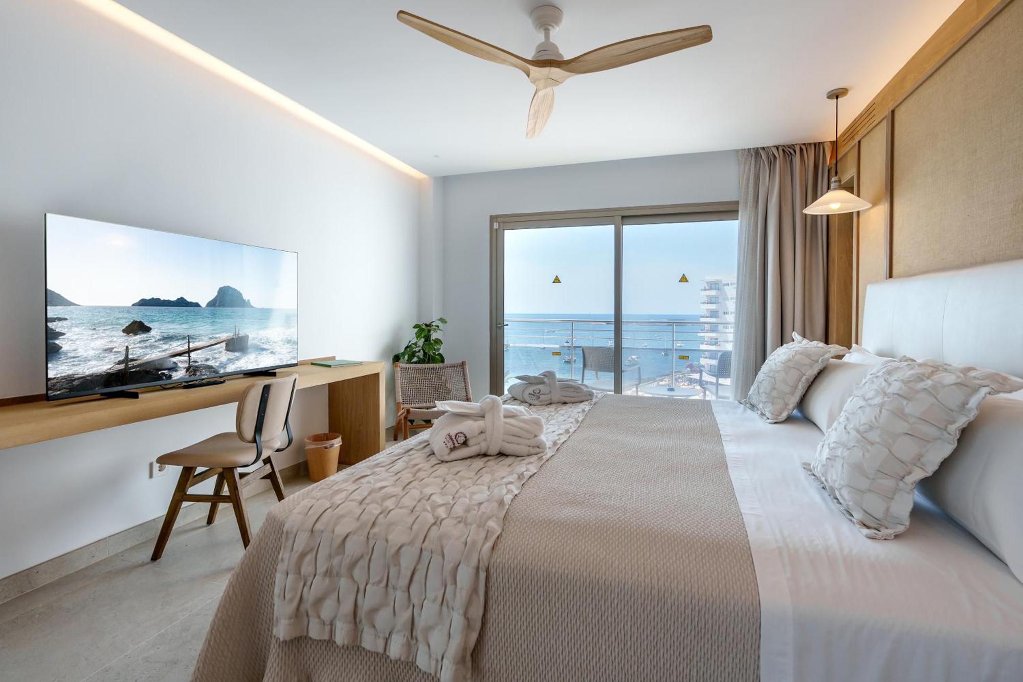 Suite Balcony Sea View