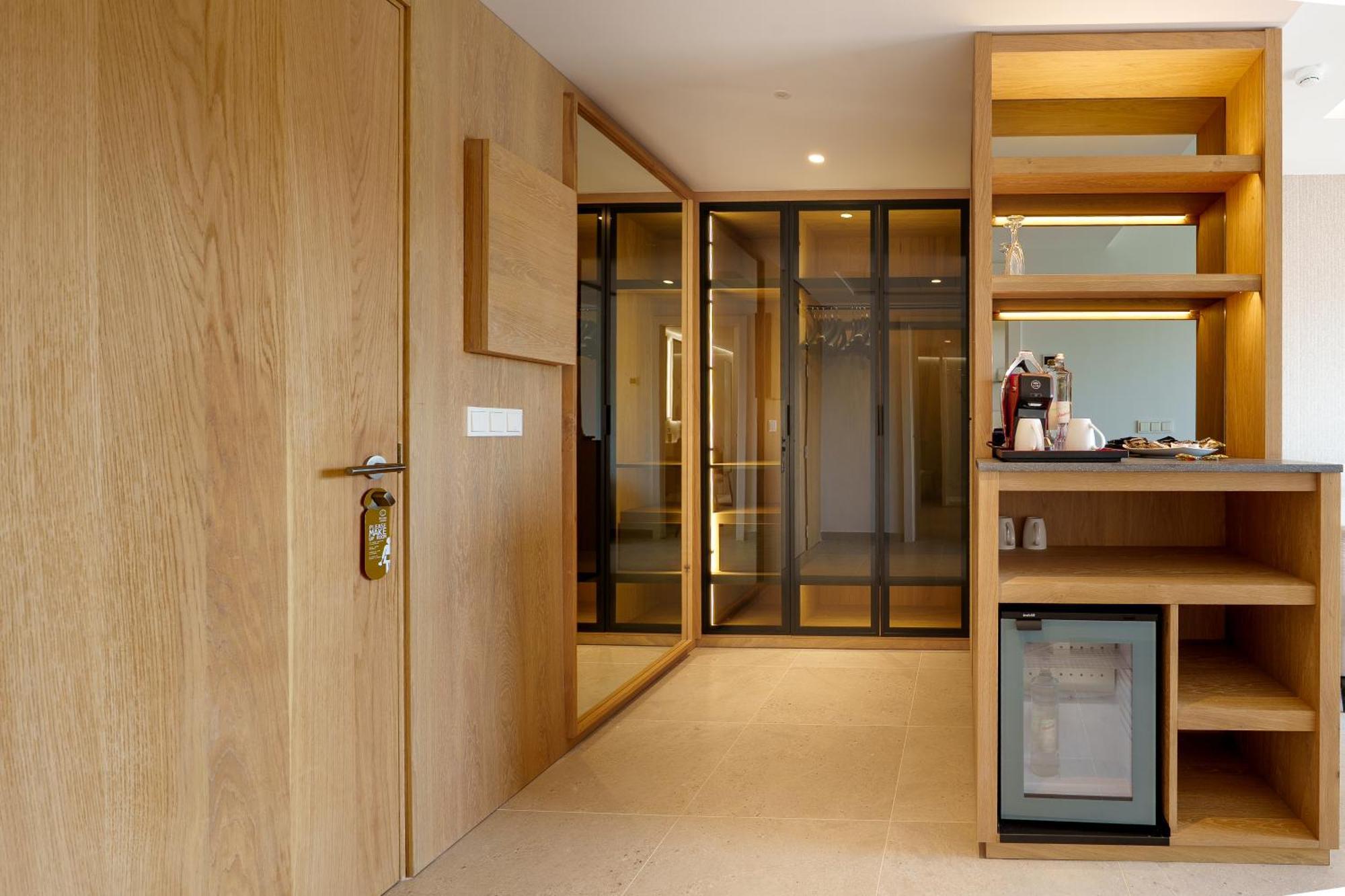 Suite Balcony Sea View