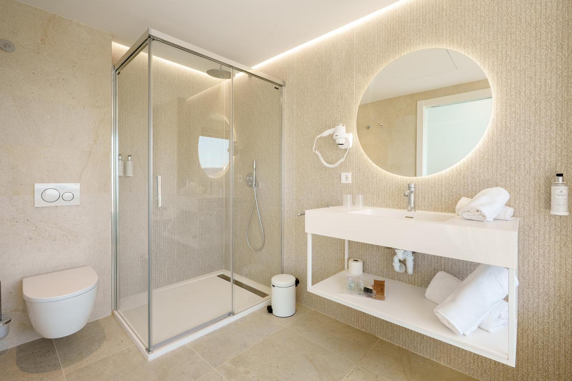 Superior Double or Twin Room Balcony Sea View
