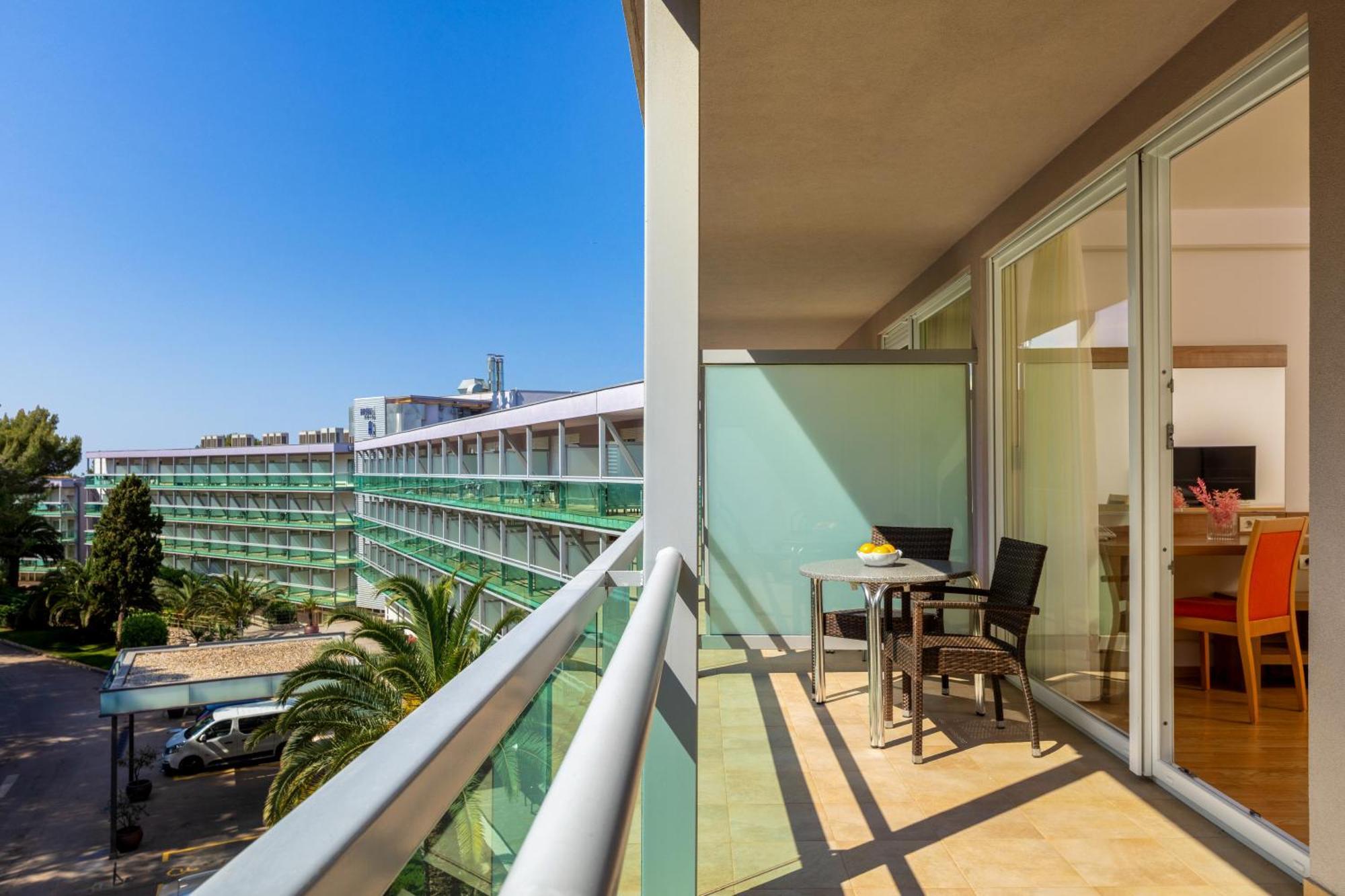 Premium Twin Room Balcony