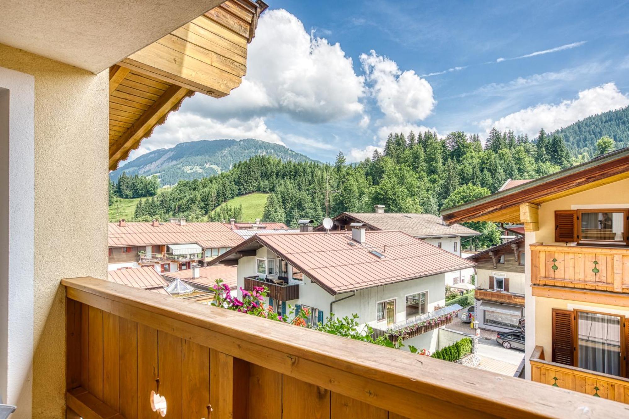 Deluxe Double Room Balcony