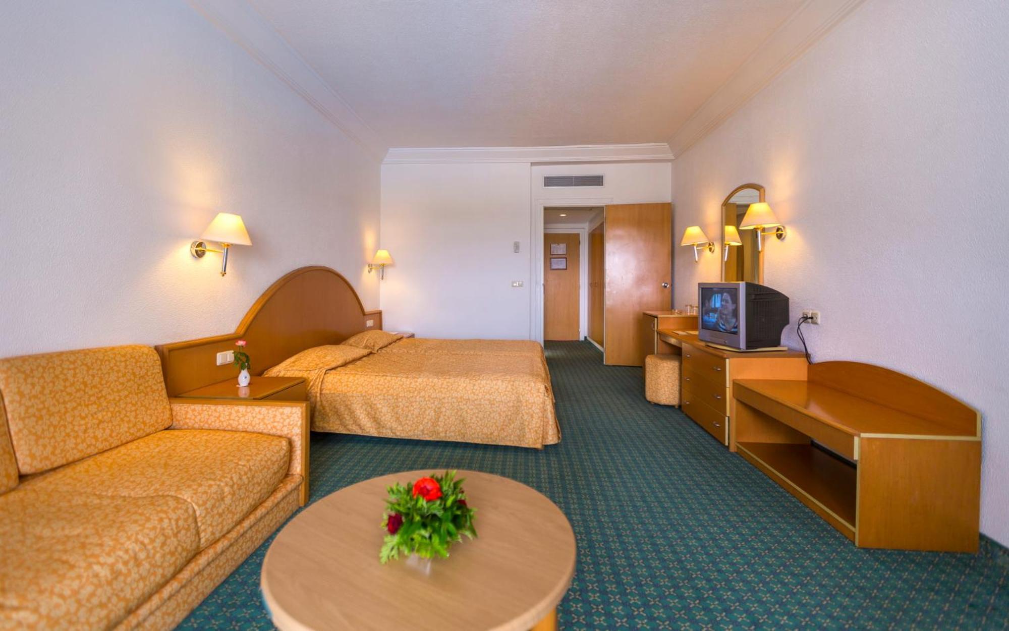 Single Room
