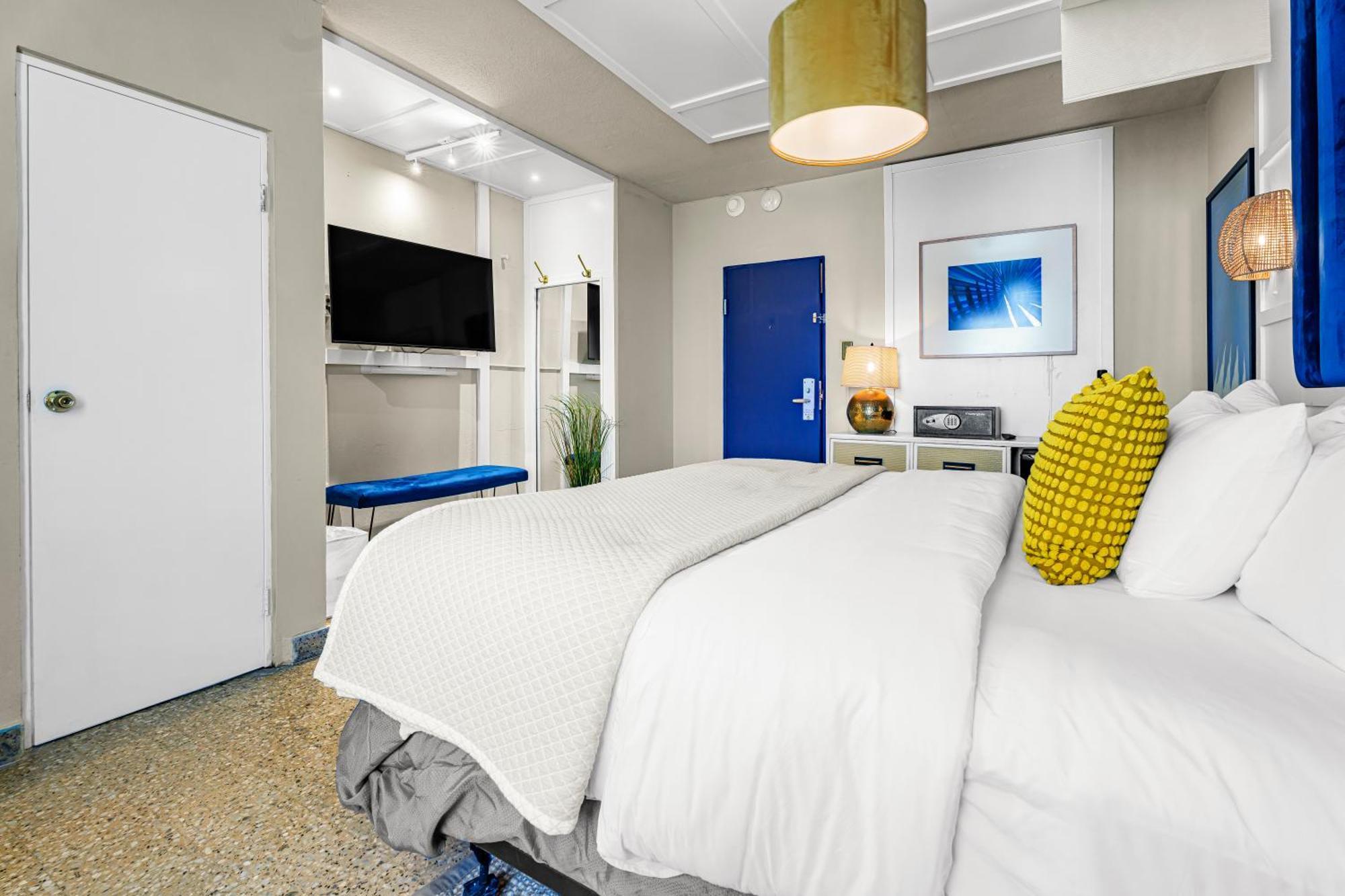 King Room