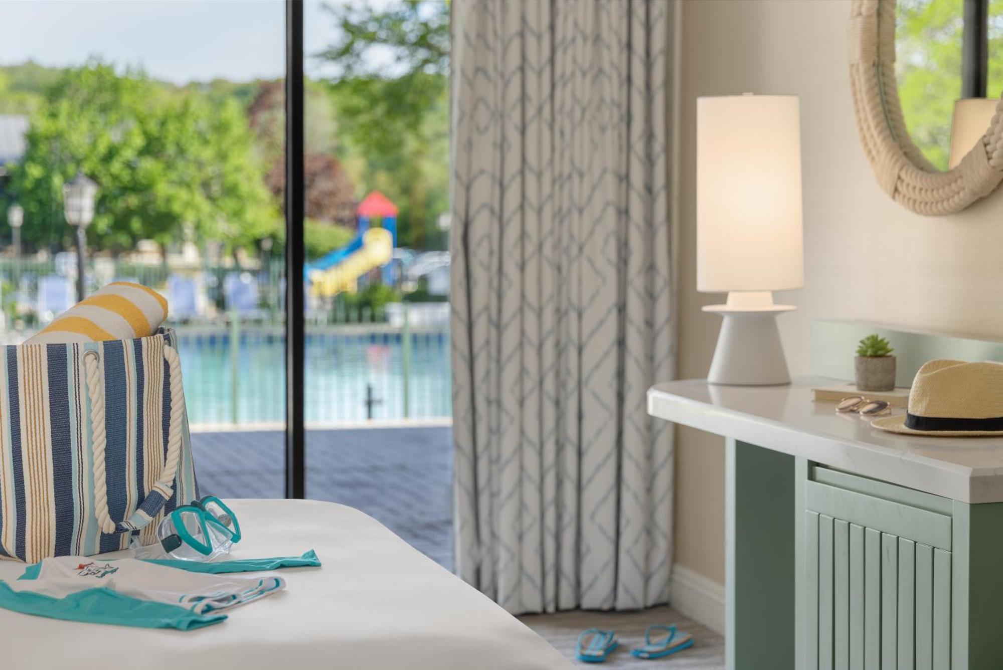 King Room Pool View