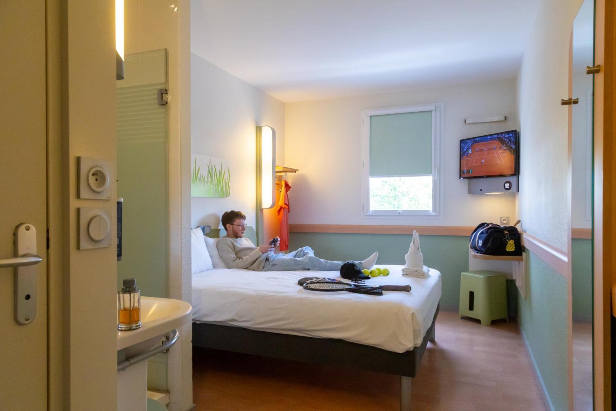 Double Room,1681747212:JPEG