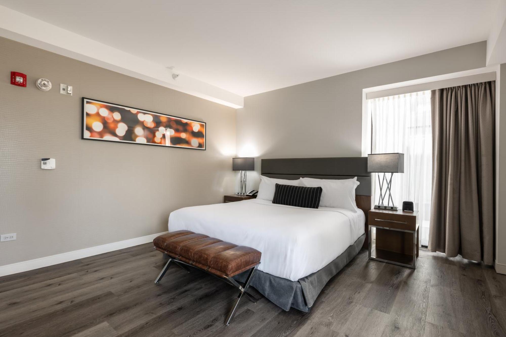 King Accessible Room