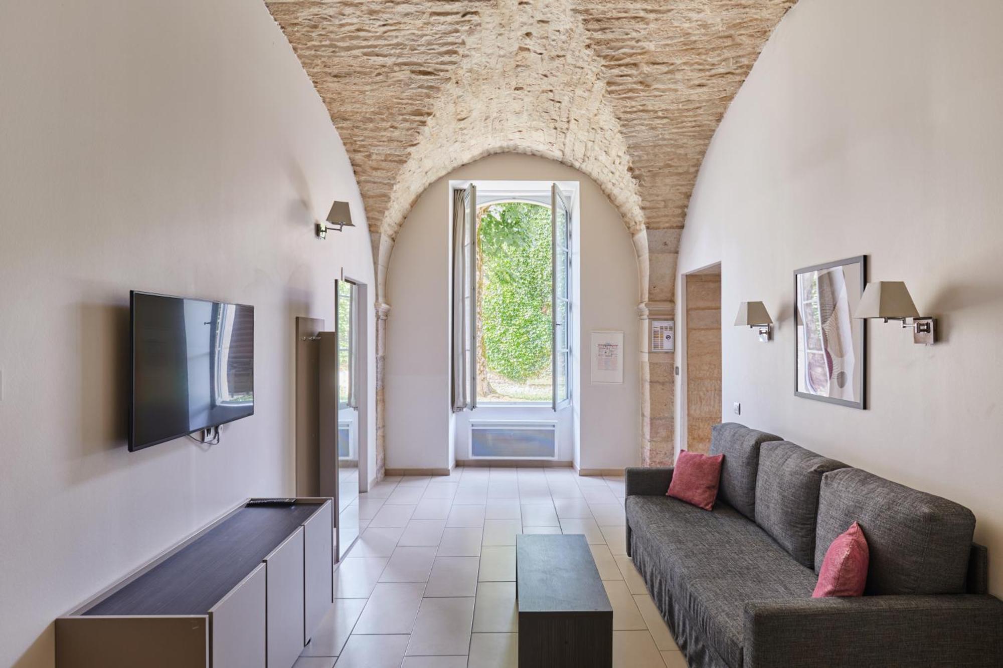 One-Bedroom Superior Apartment