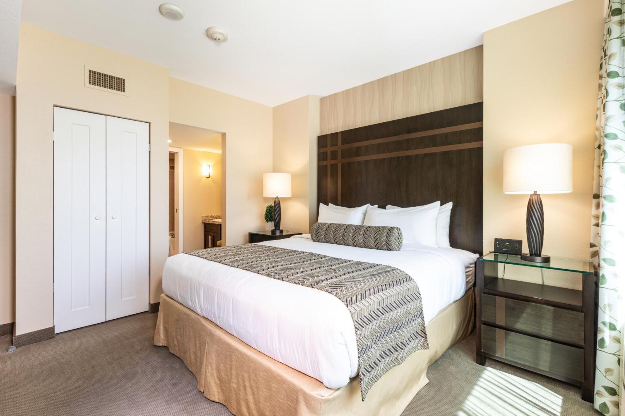 Two-Bedroom Suite