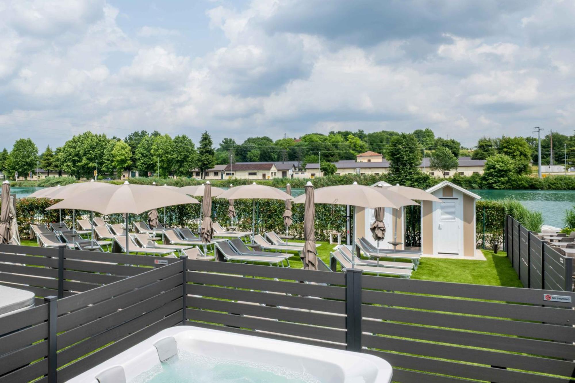 Junior Suite Spa Bath