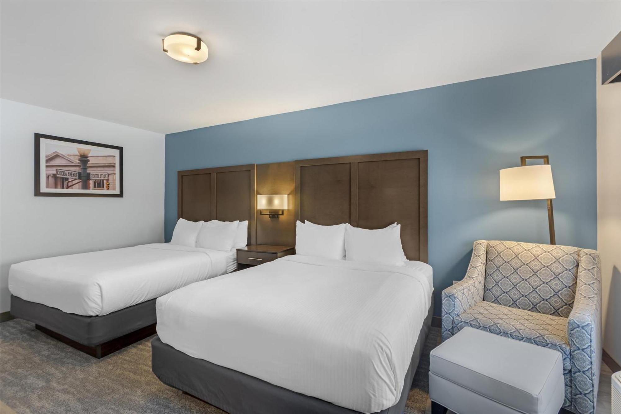 Queen Room Two Queen Beds Non-Smoking