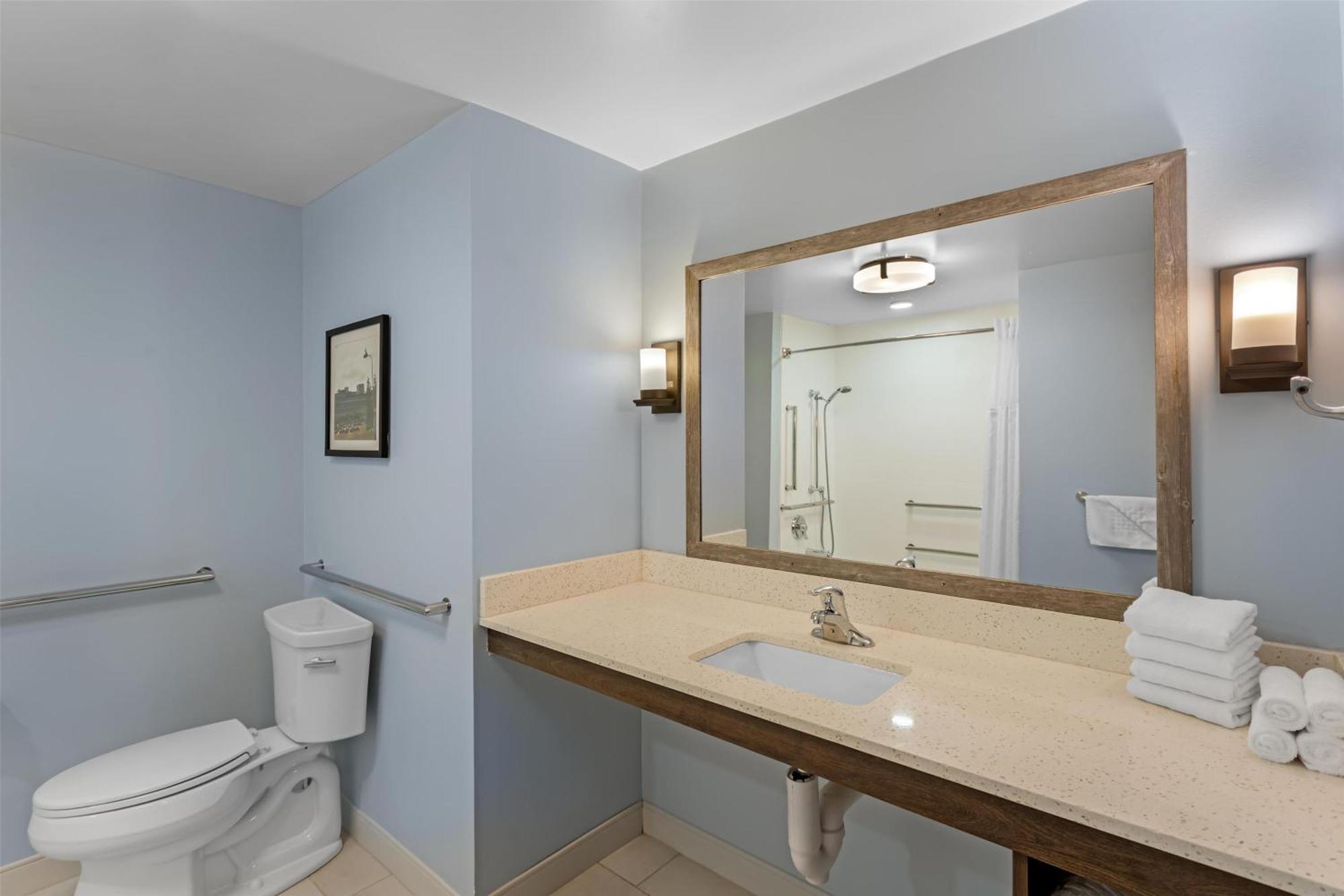 Queen Room Two Queen Beds Disability Access